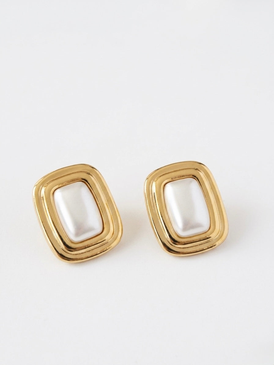 İncili Mini Kare Gold Kadın Küpe