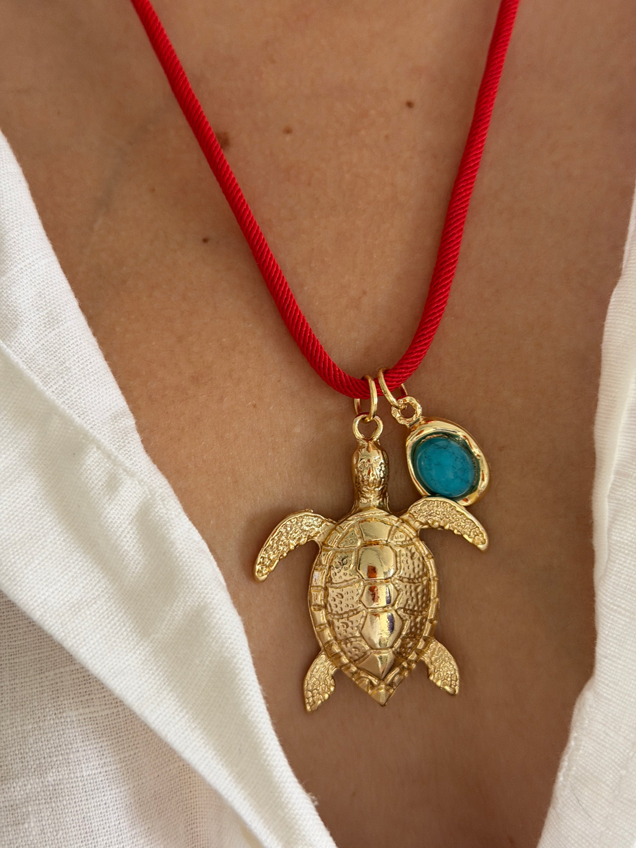 Caretta Turkuaz Taşlı Kırmızı Şans İpli Kadın Kolye - 60cm