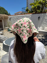 Pembe Çiçek Örgü Bandana