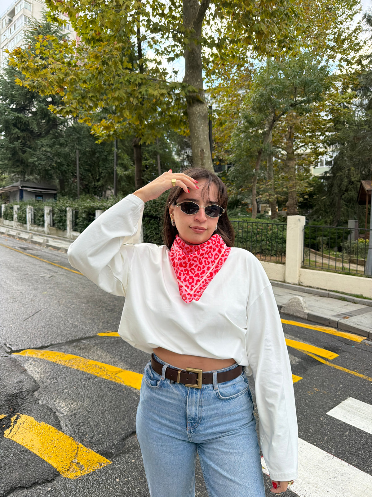 Kırmızı Pembe Leopar Kadın Fular
