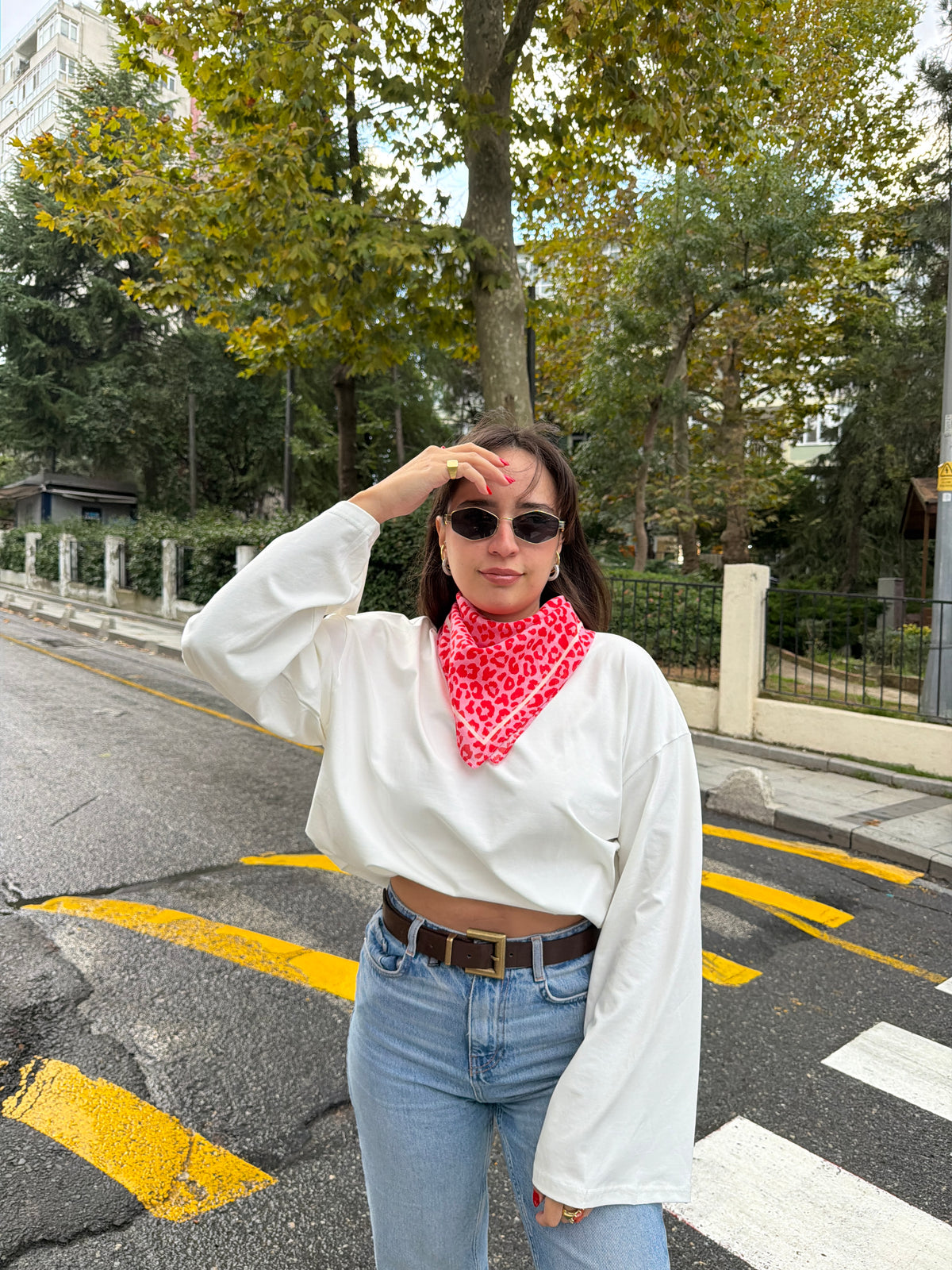 Kırmızı Pembe Leopar Kadın Fular