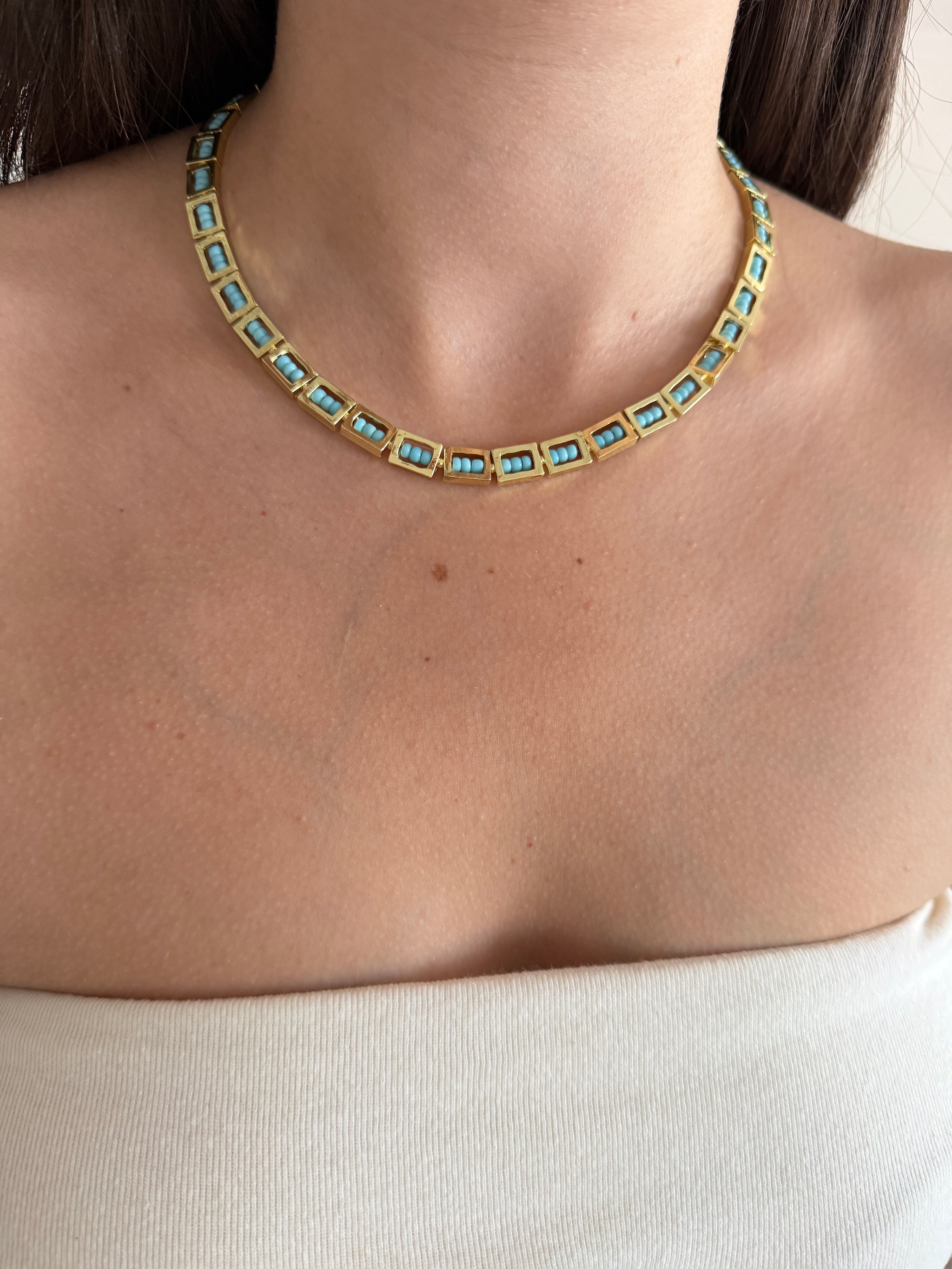 Mavi Boncuklu Boheme Gold Parçalı Kadın Kolye