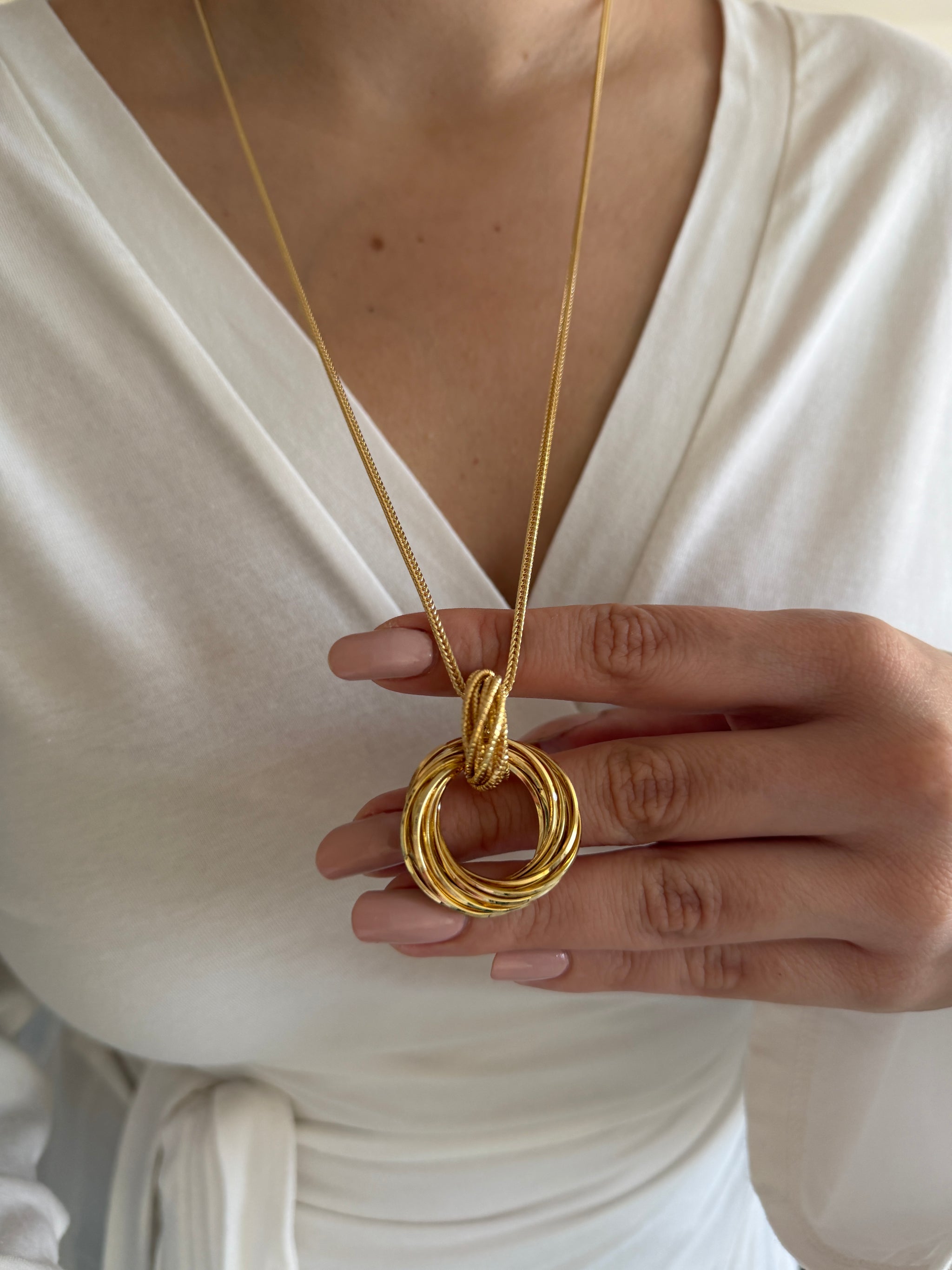 Sarmal Düğüm Gold Kadın Kolye