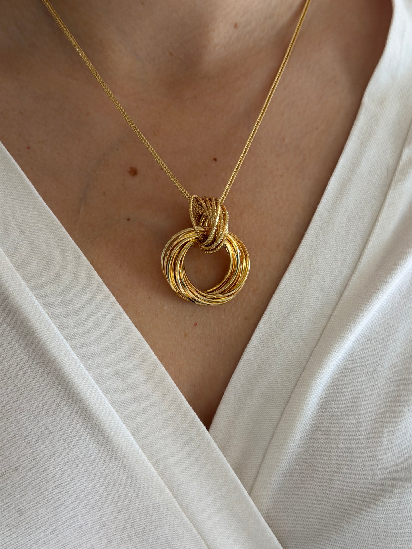 Sarmal Düğüm Gold Kadın Kolye
