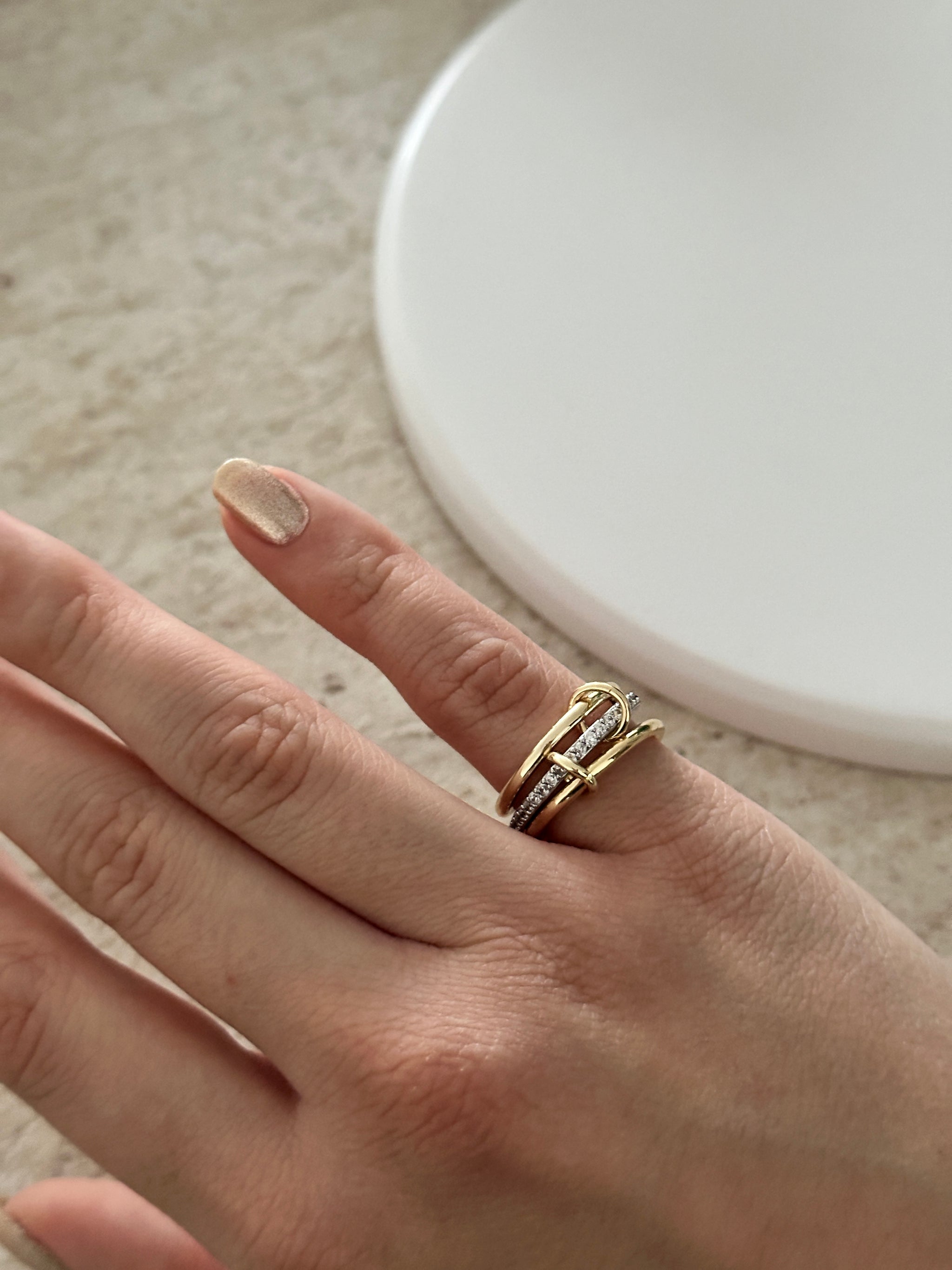 3'Lü Spinelli Seçe Parmak Yüzük