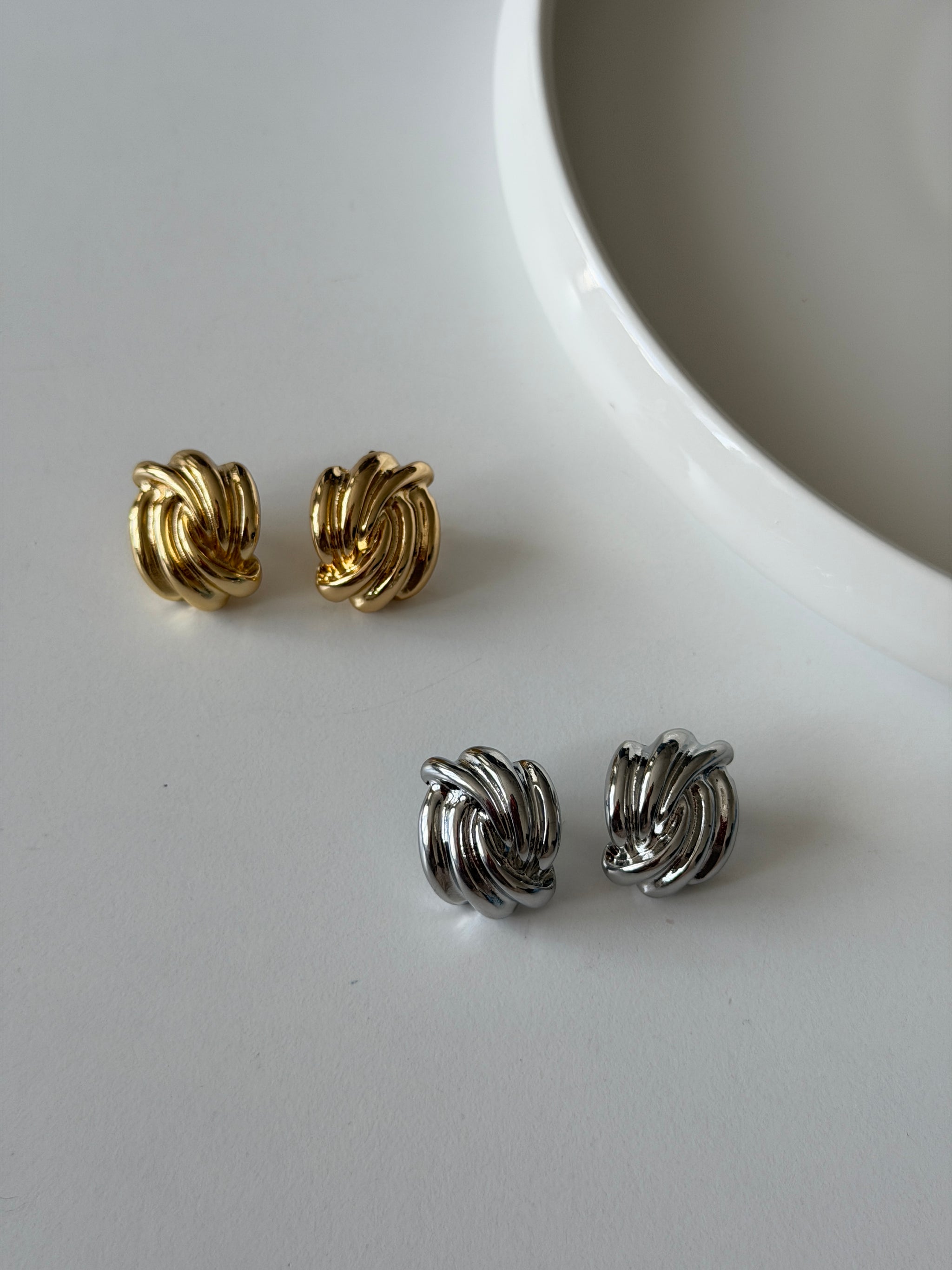 Düğme Basic Gold Kadın Küpe