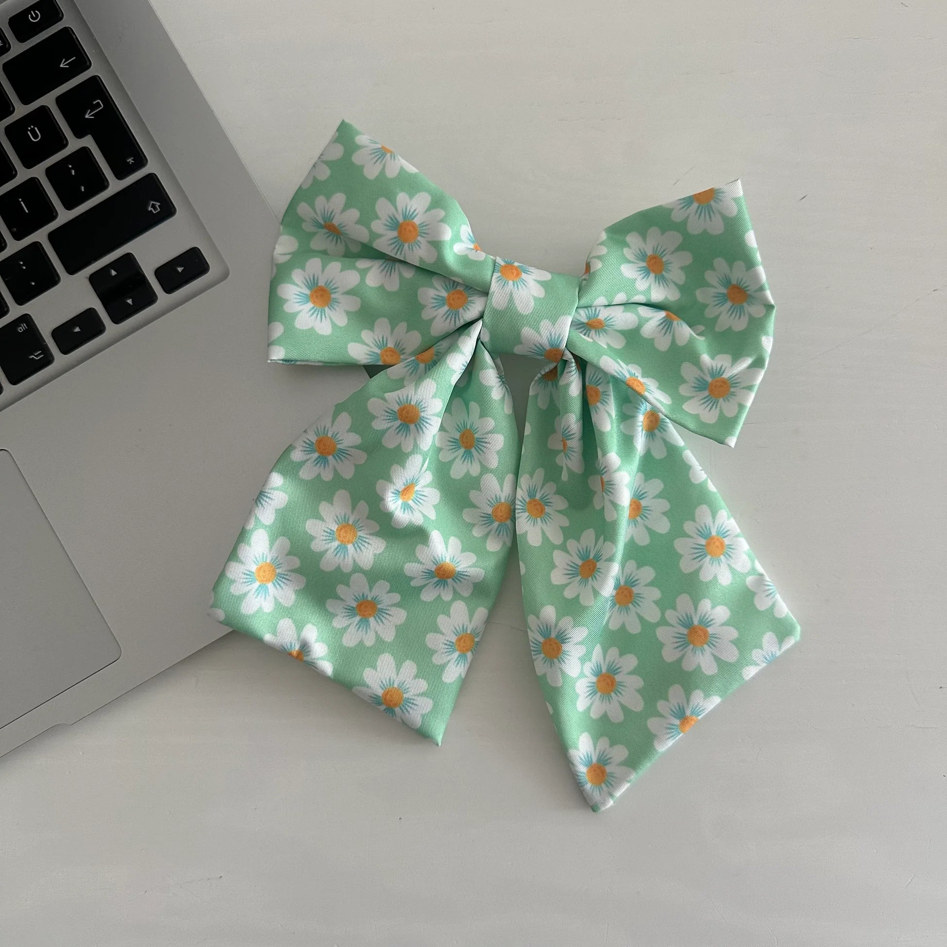 Papatya Kurdele Toka