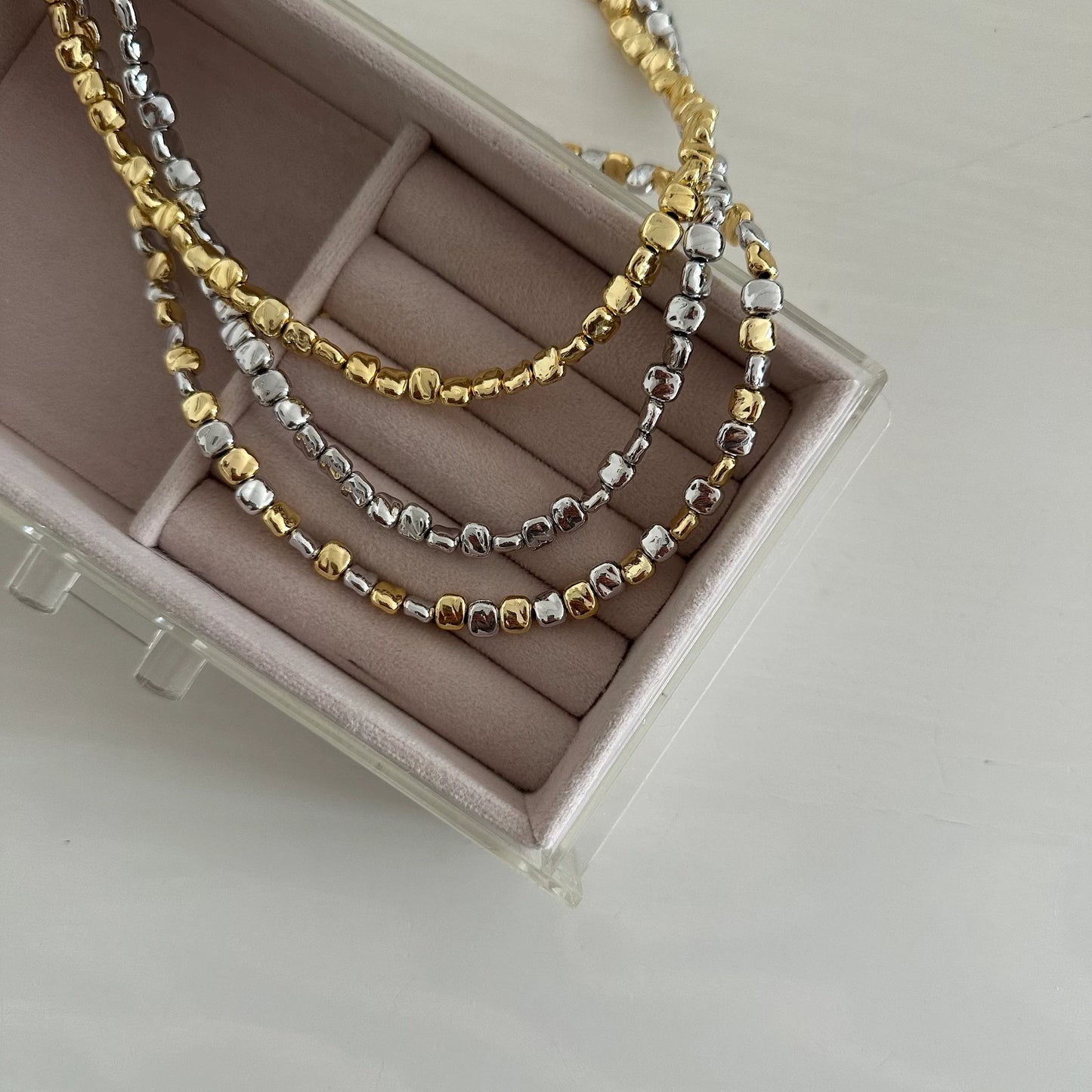 Çakıl Taş Boncuk Kolye