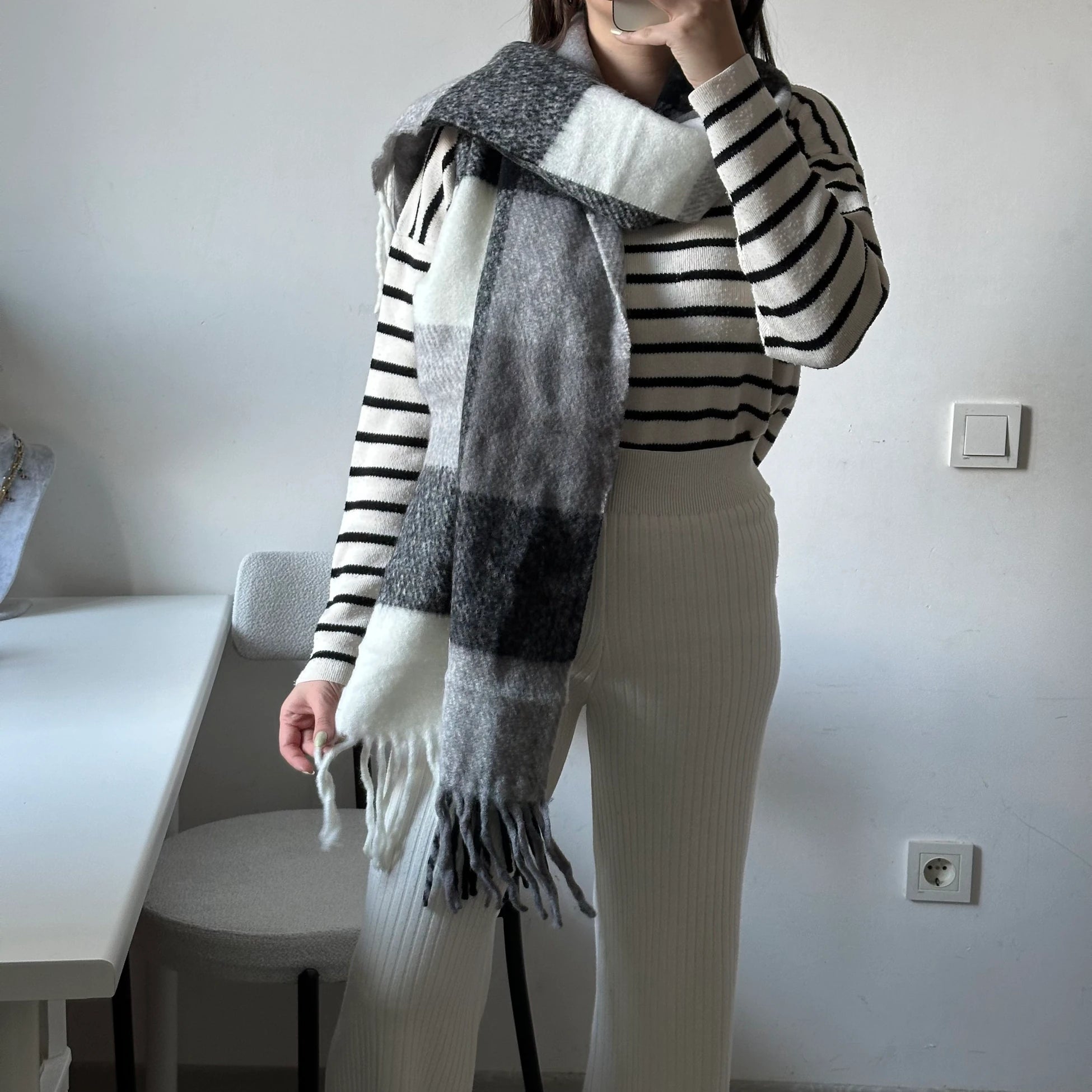 Siyah/Beyaz Kareli Pinterest Şal Atkı