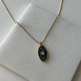 Güneş Taş Yeşil Çelik Kadın Kolye