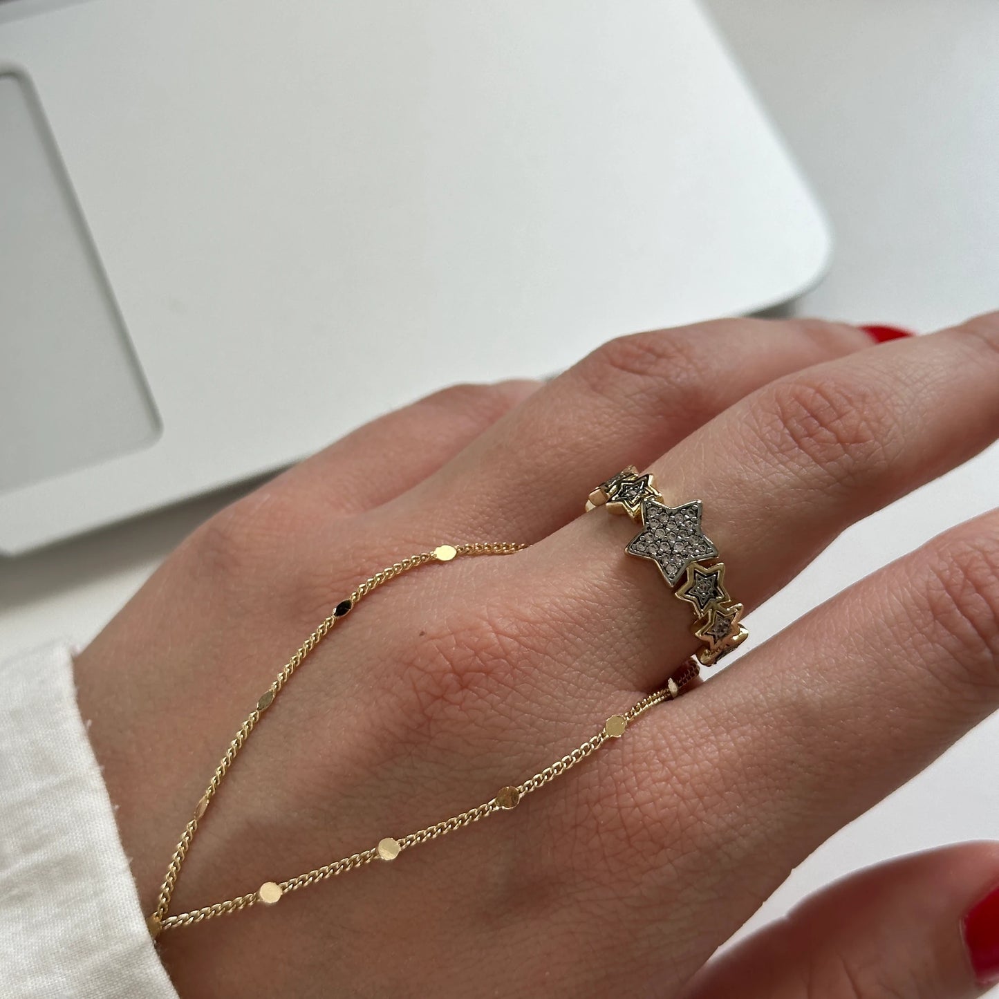 Yıldız Sıralı Kadın Yüzük