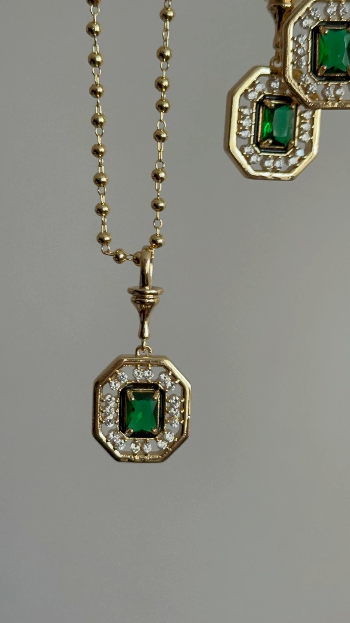 Serenay Yeşil Taş Kadın Kolye