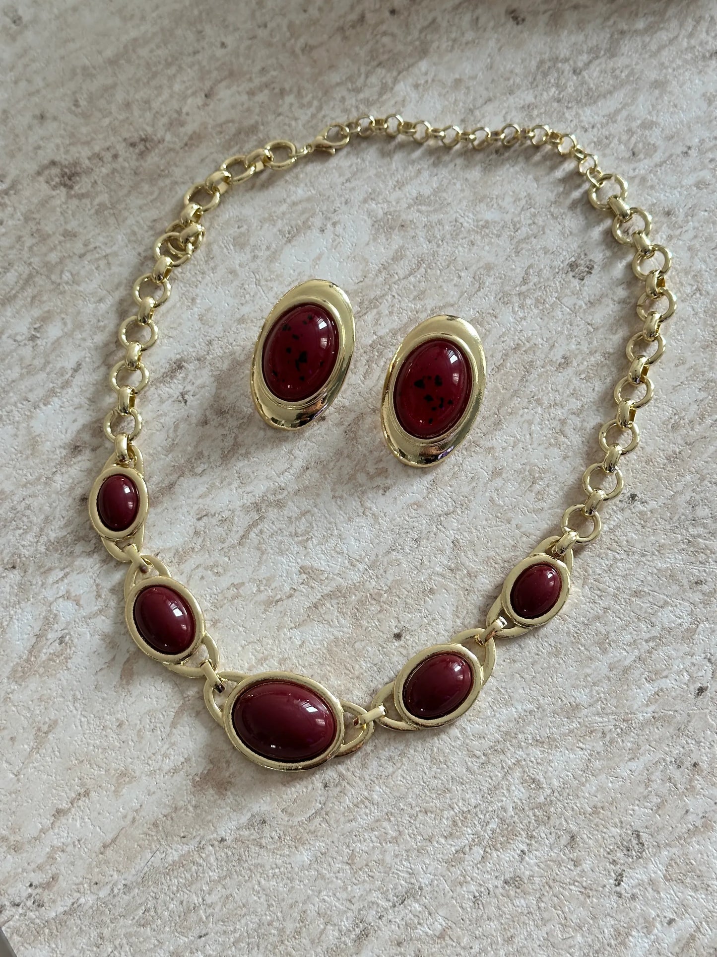 Bordo Taş Gold Kadın Kolye