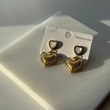 Mini Sedefli Kalp Çelik Küpe