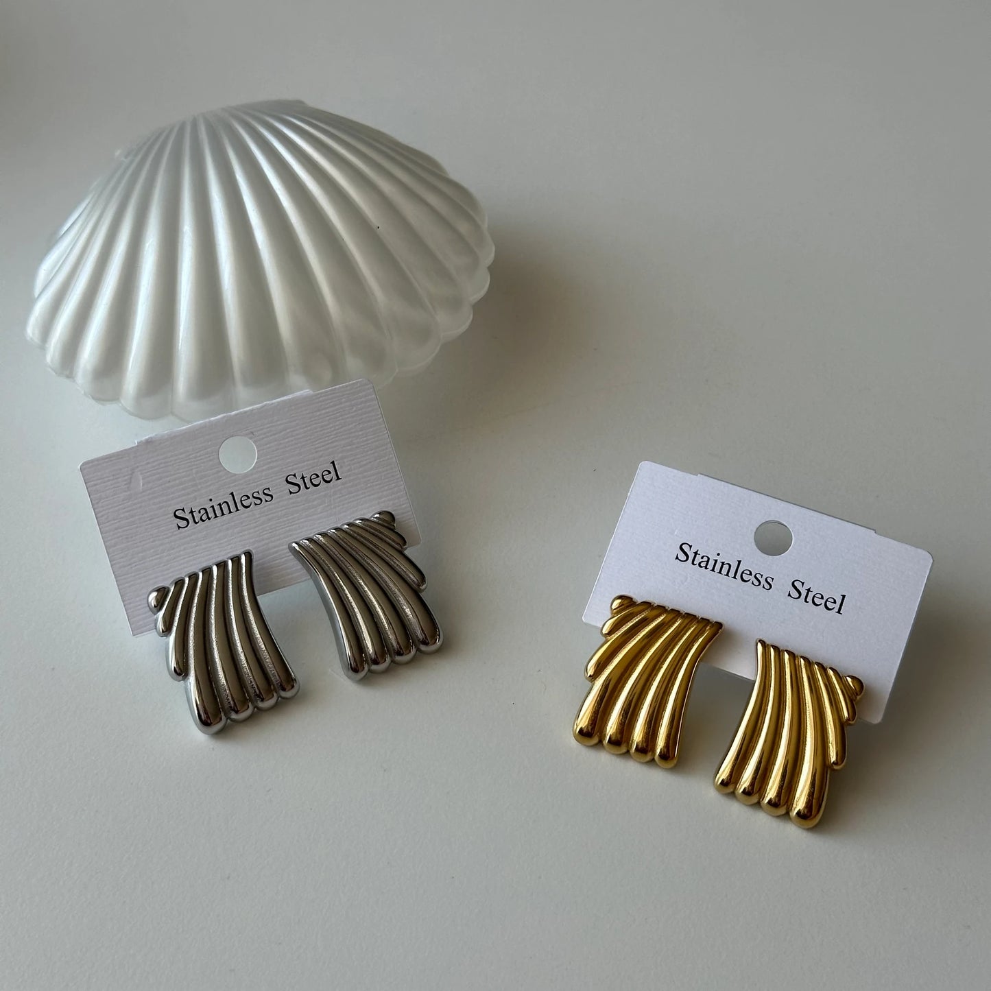 Hailey Baget Çelik Küpe