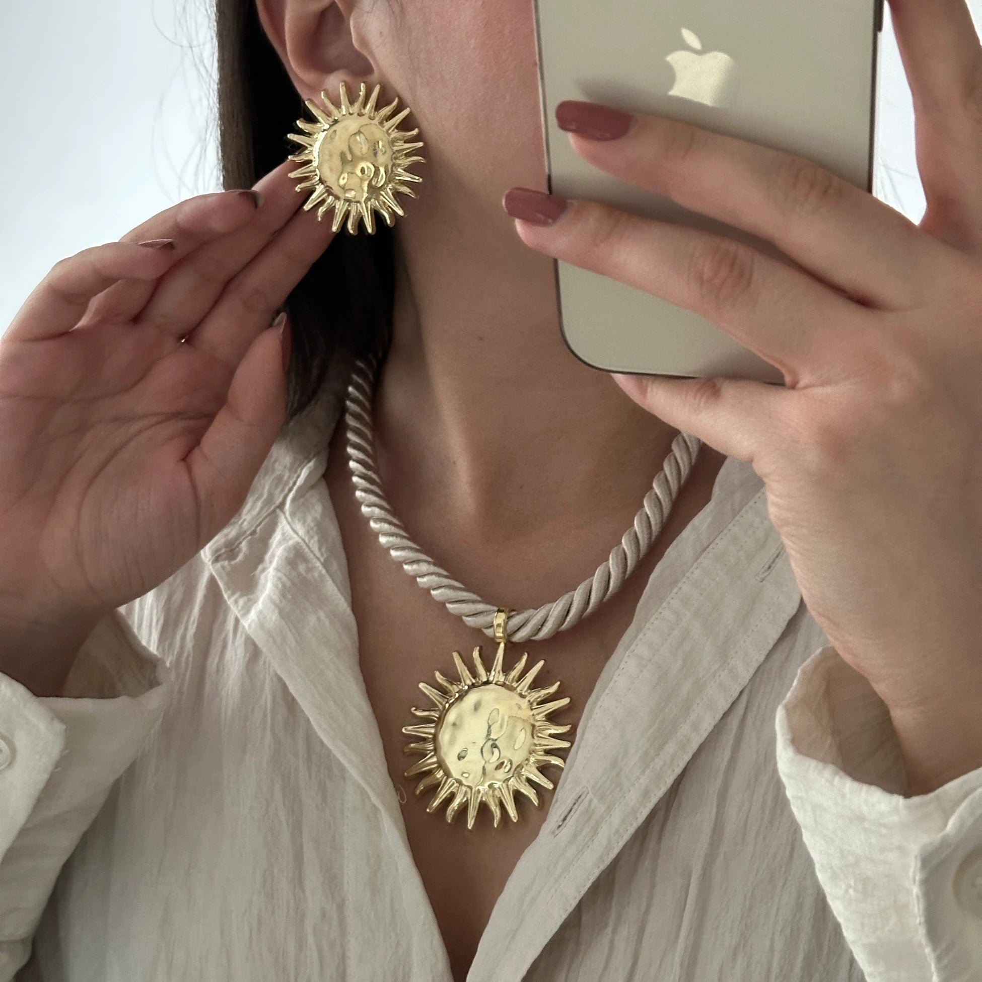 Güneş Kadın Küpe