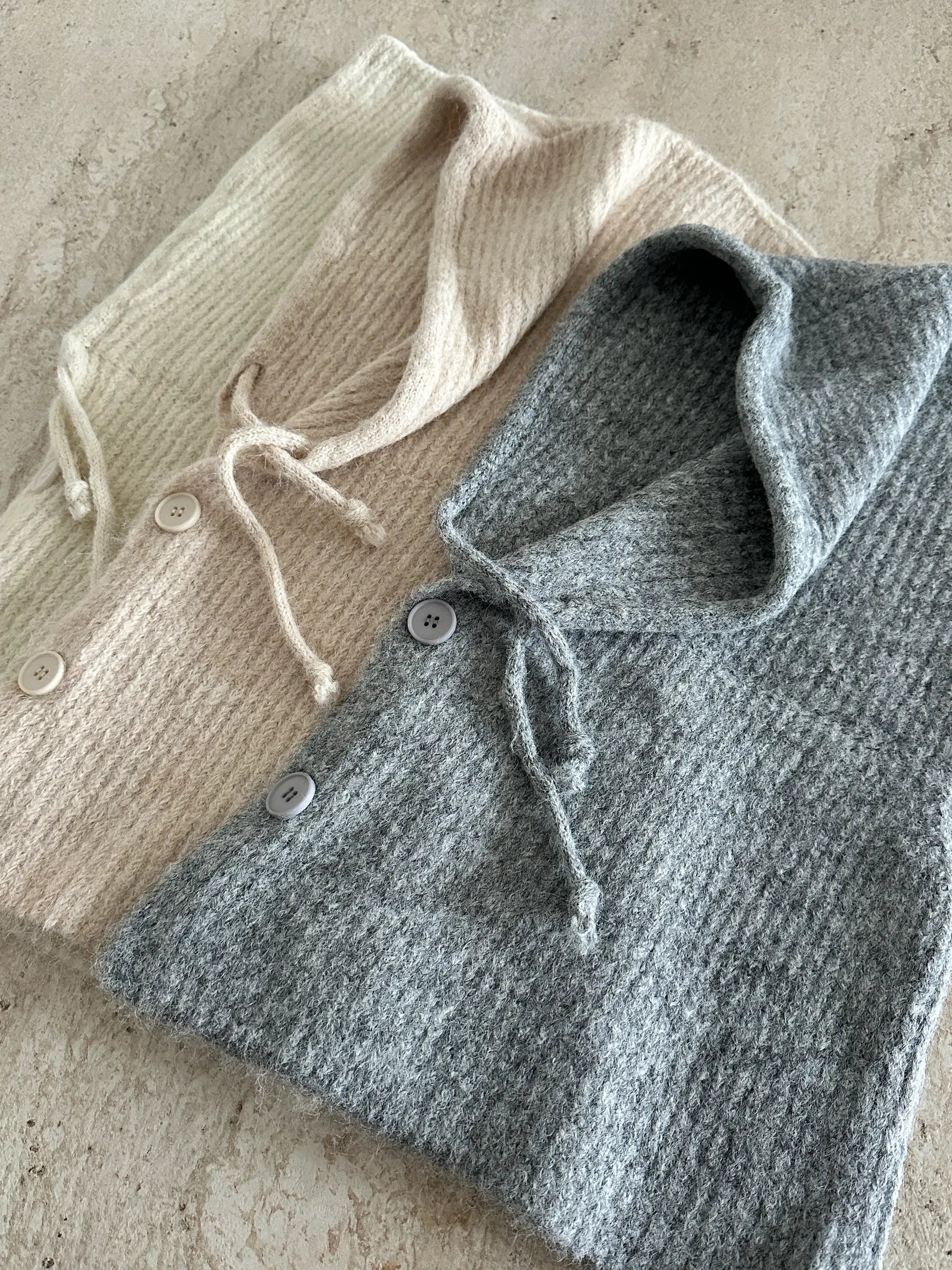 Düğmeli Yün Kadın Balaklava