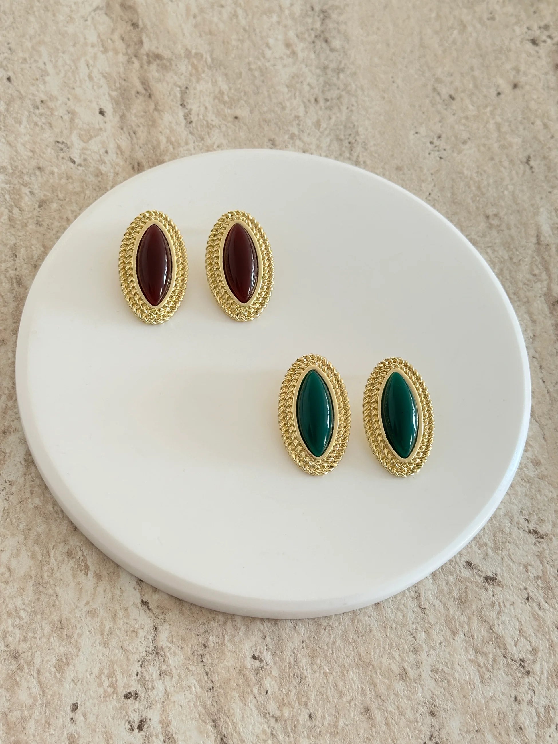 Vintage Tasarım Oval Gold Kadın Küpe