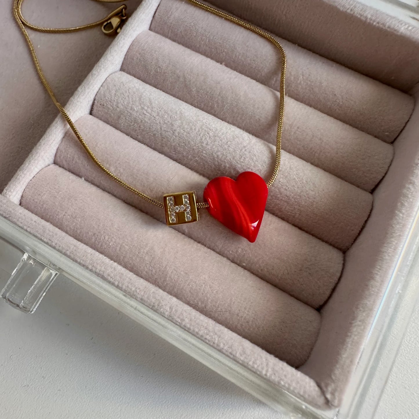 Kalp Murano Cam Boncuk Küp Harf Kolye