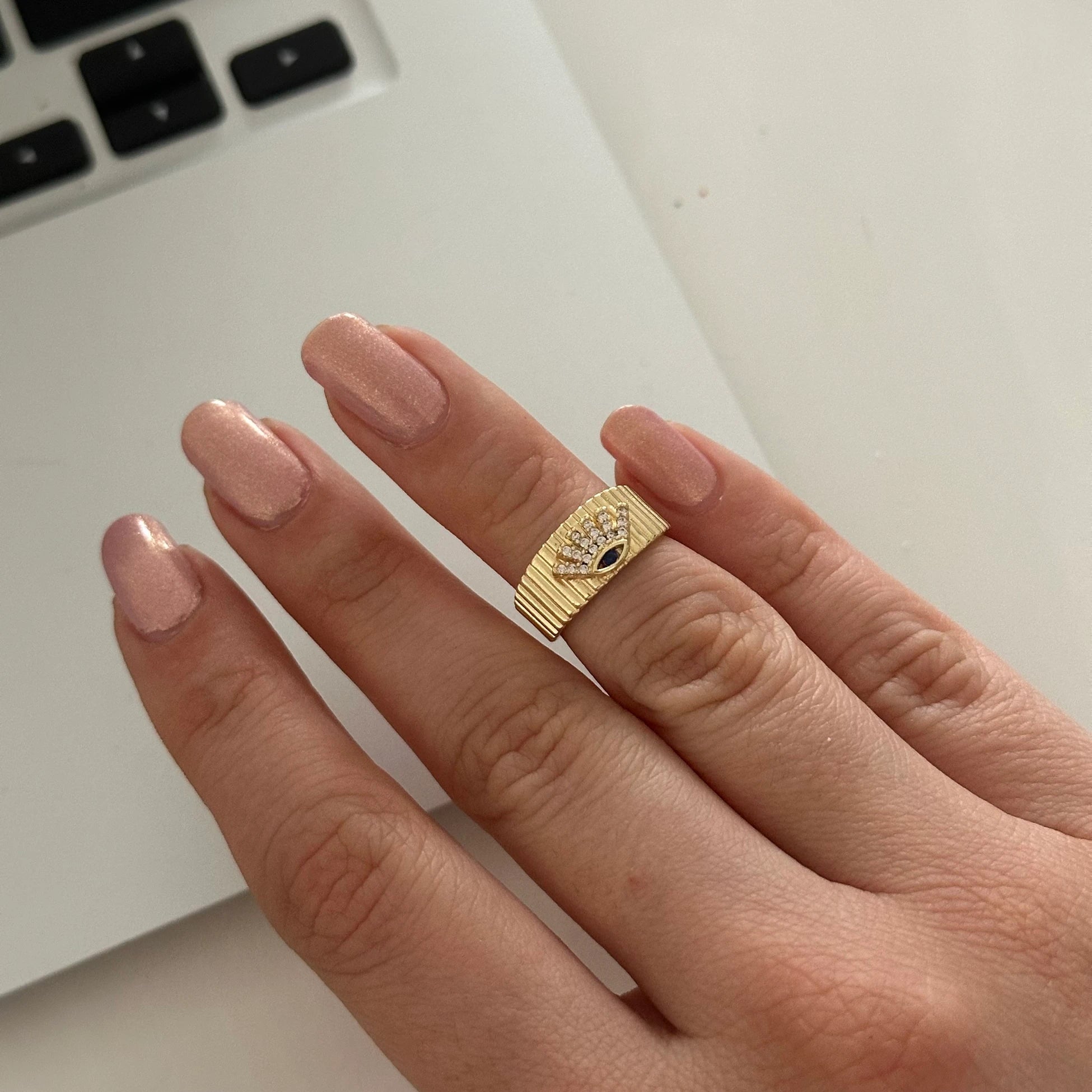 Göz Kıkırdak Yüzük