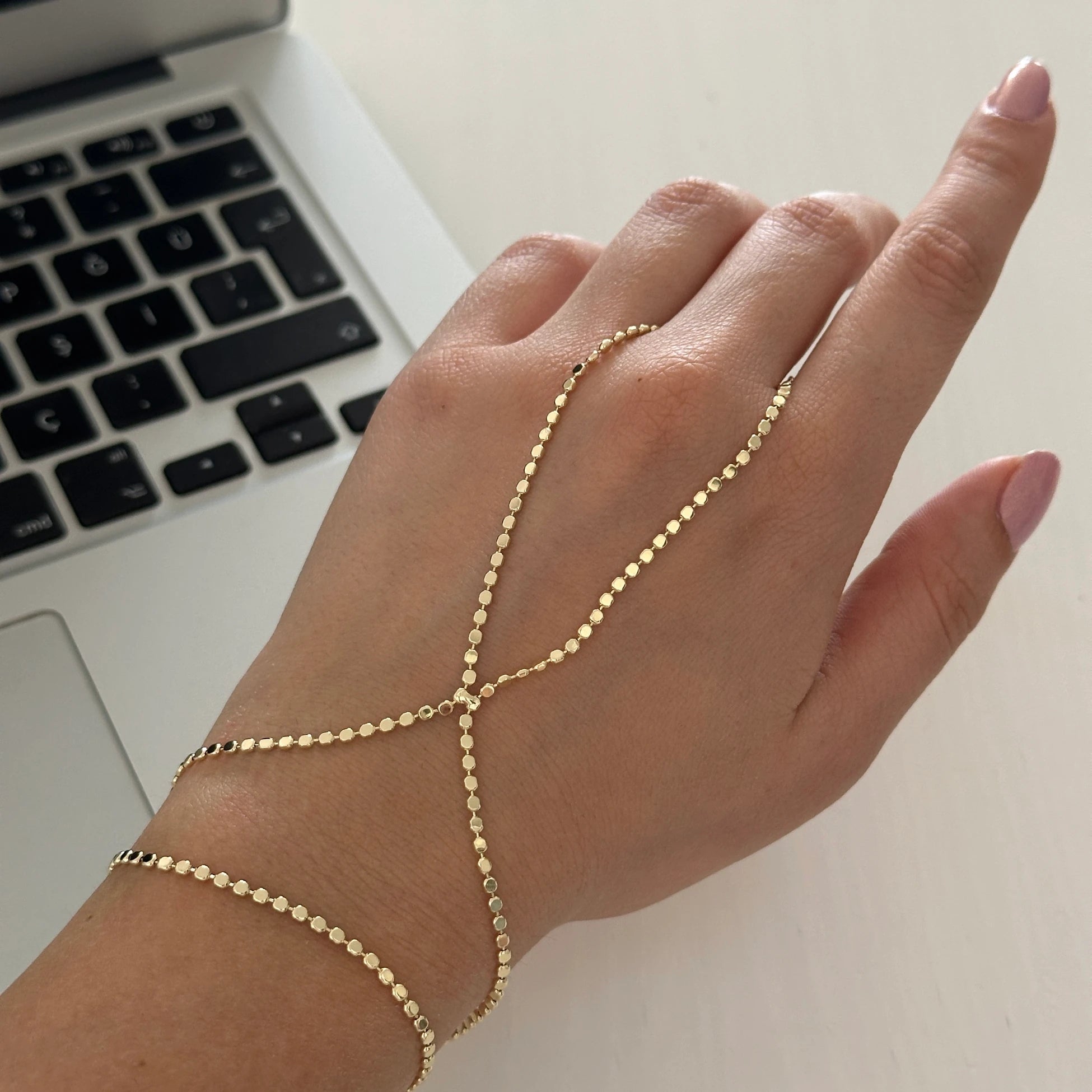 Pul Kadın Şahmeran