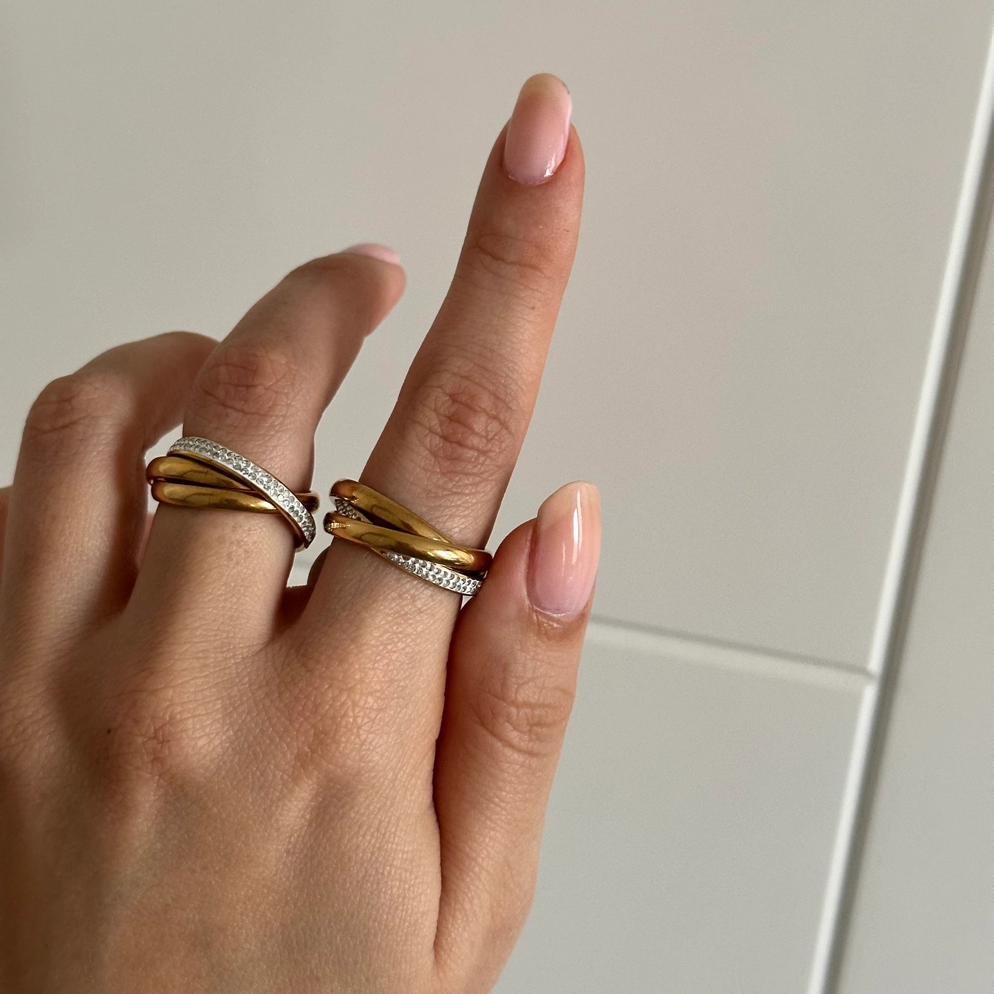 Zirkon Taş Çelik Stres Yüzüğü