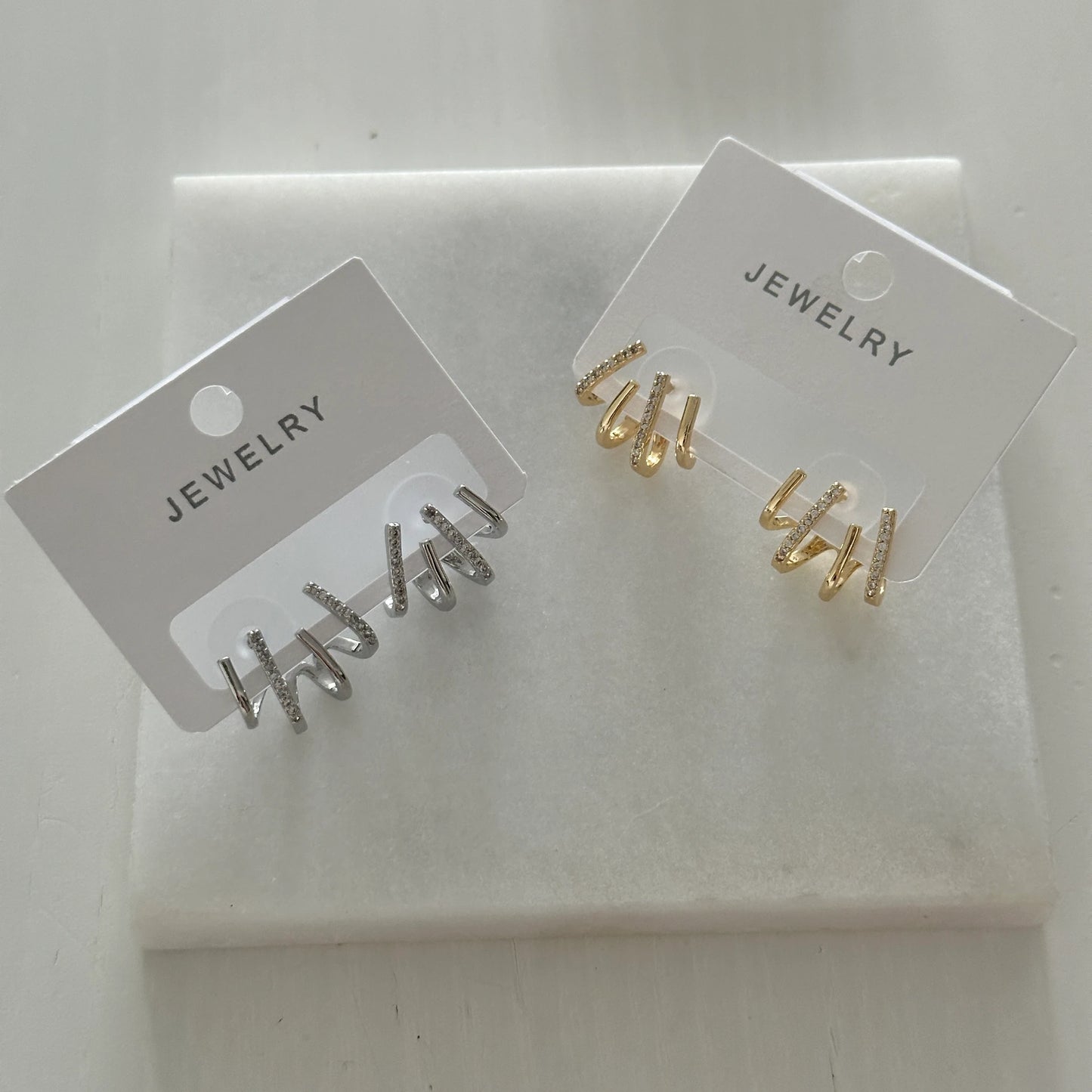 Üçlü Görünüm Altın Kaplama Kadın Küpe