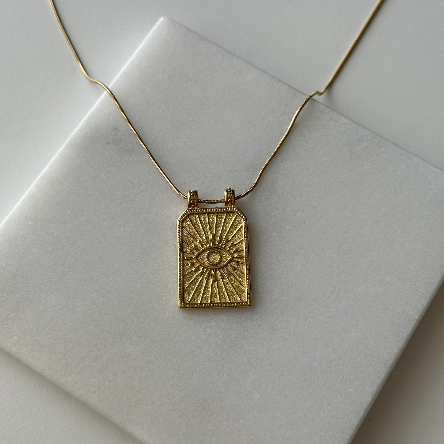 Göz Şans Tarot Kart Kolyesi (gold)