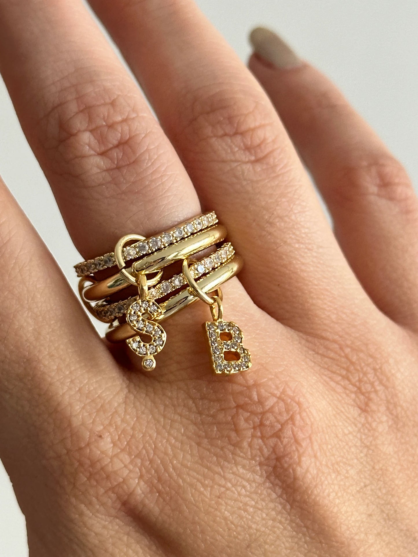 'Sen ve O' Baş Harfleriniz Spinelli 4'Lü Gold Kadın Yüzük