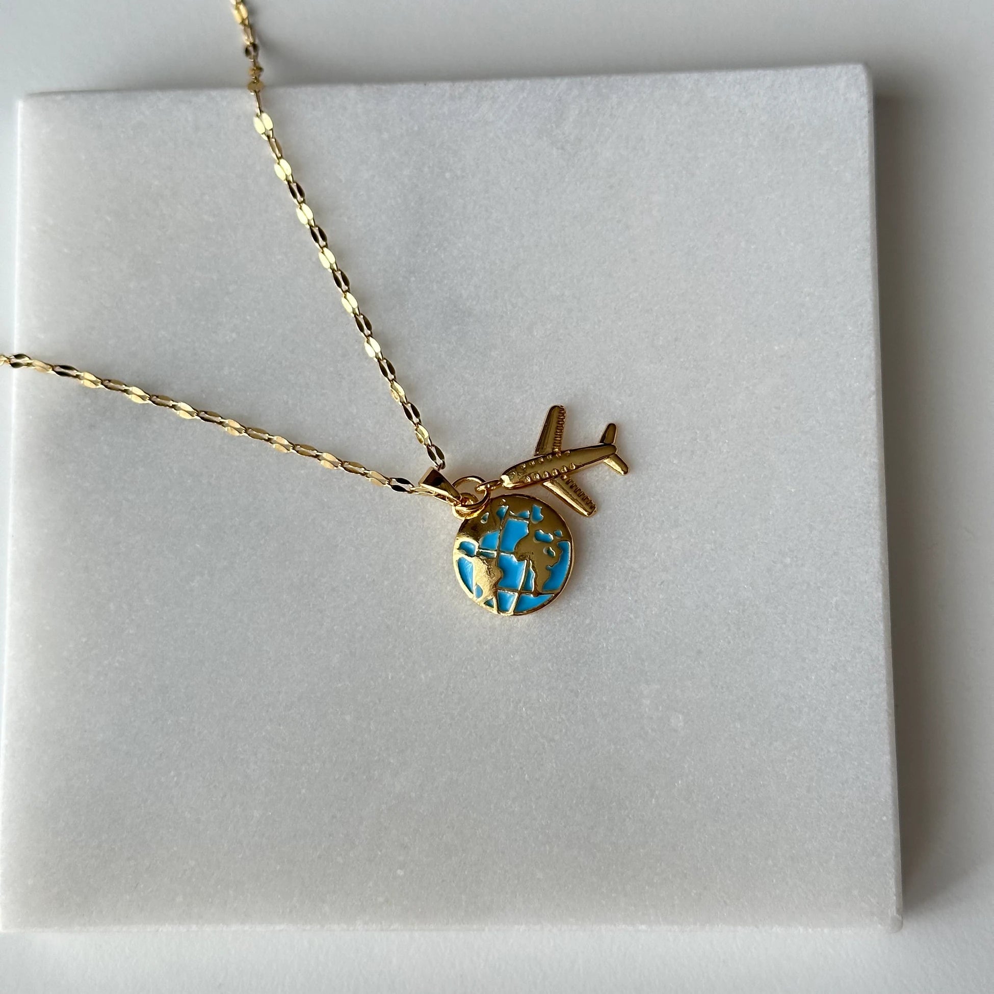 Manifest Charm Kolye (Dünya Keşfi)