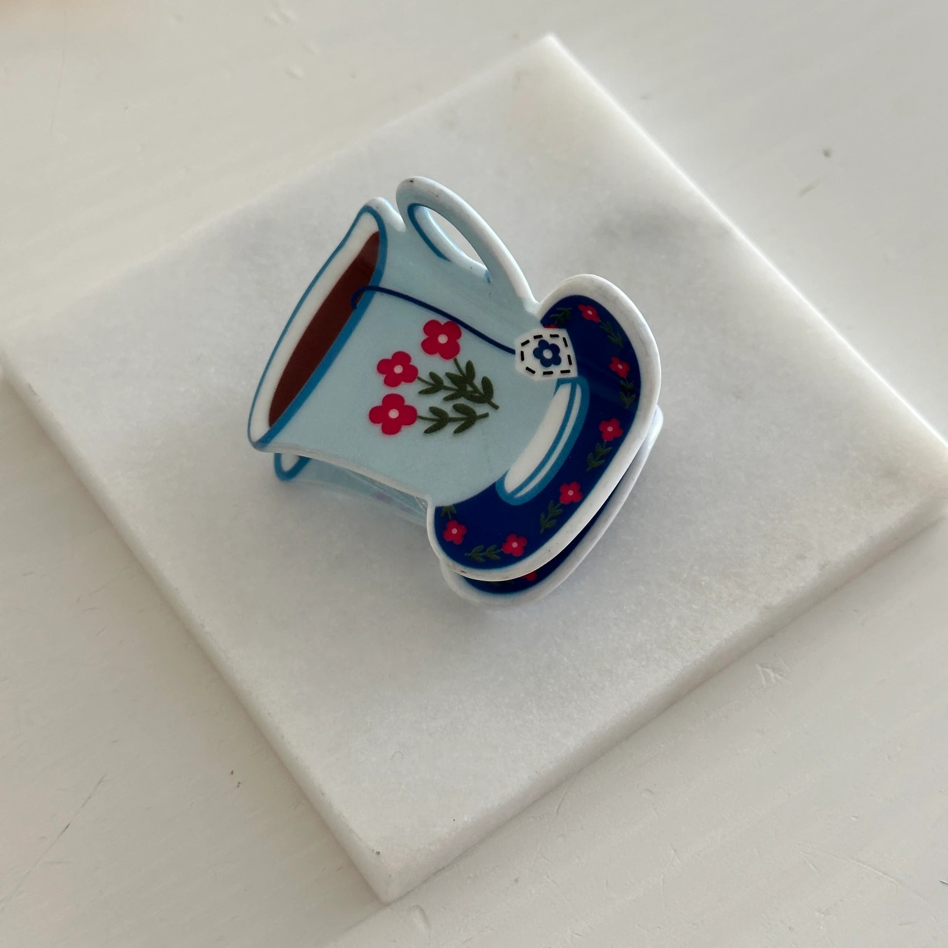 Mavi Fincan Kemik Toka