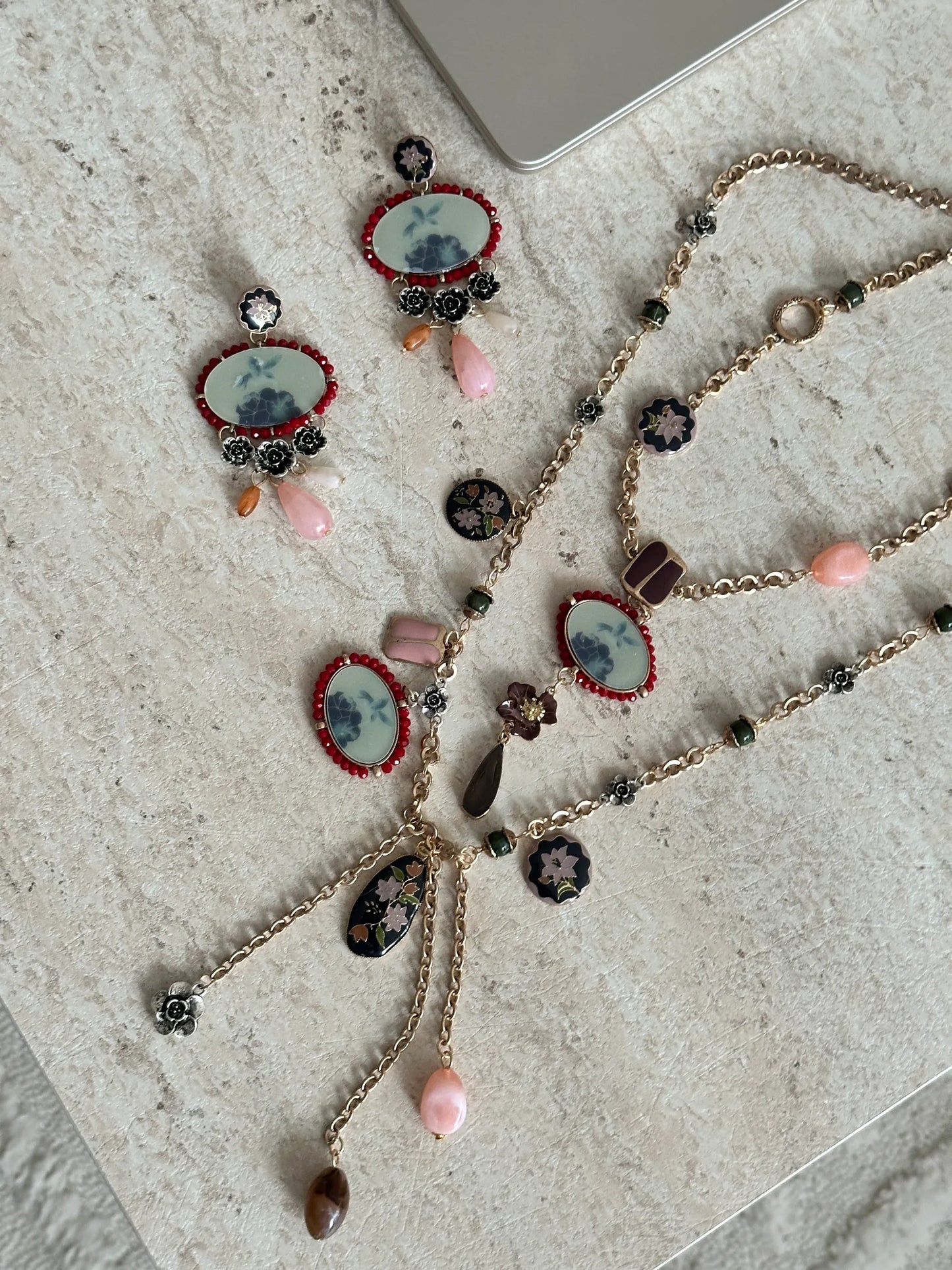 Tasarım Güllü İkili Kadın Kolye