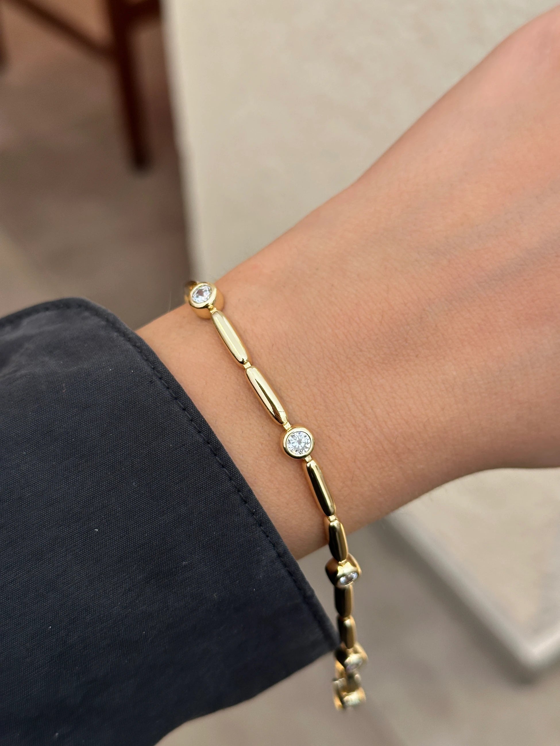 Taş Arpa Zirkon Kadın Bileklik