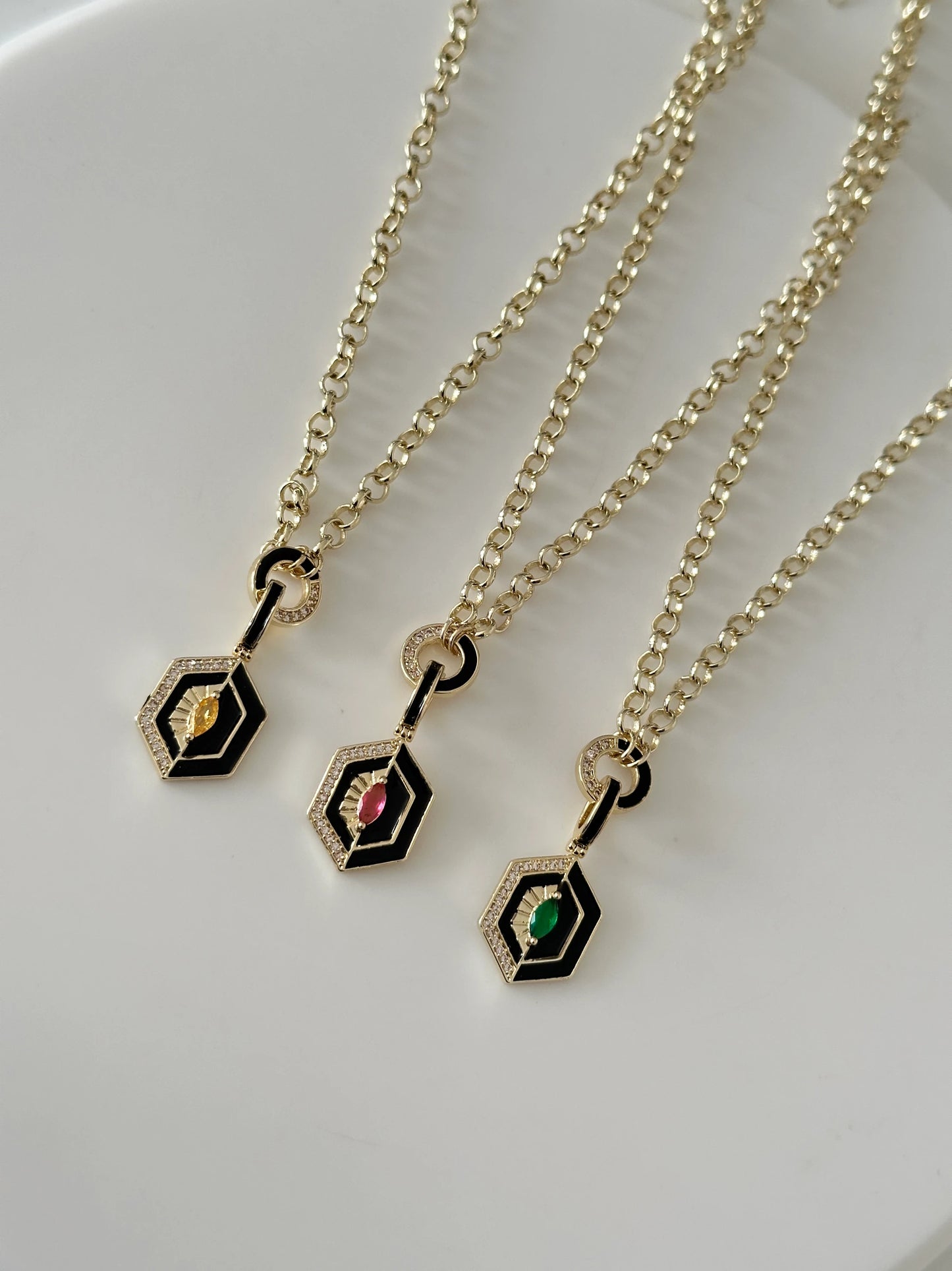 Göz Siyah Gold Kadın Kolye