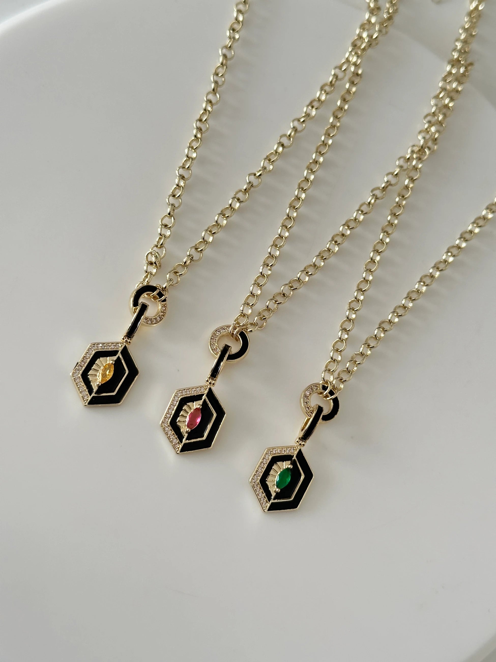 Göz Siyah Gold Kadın Kolye