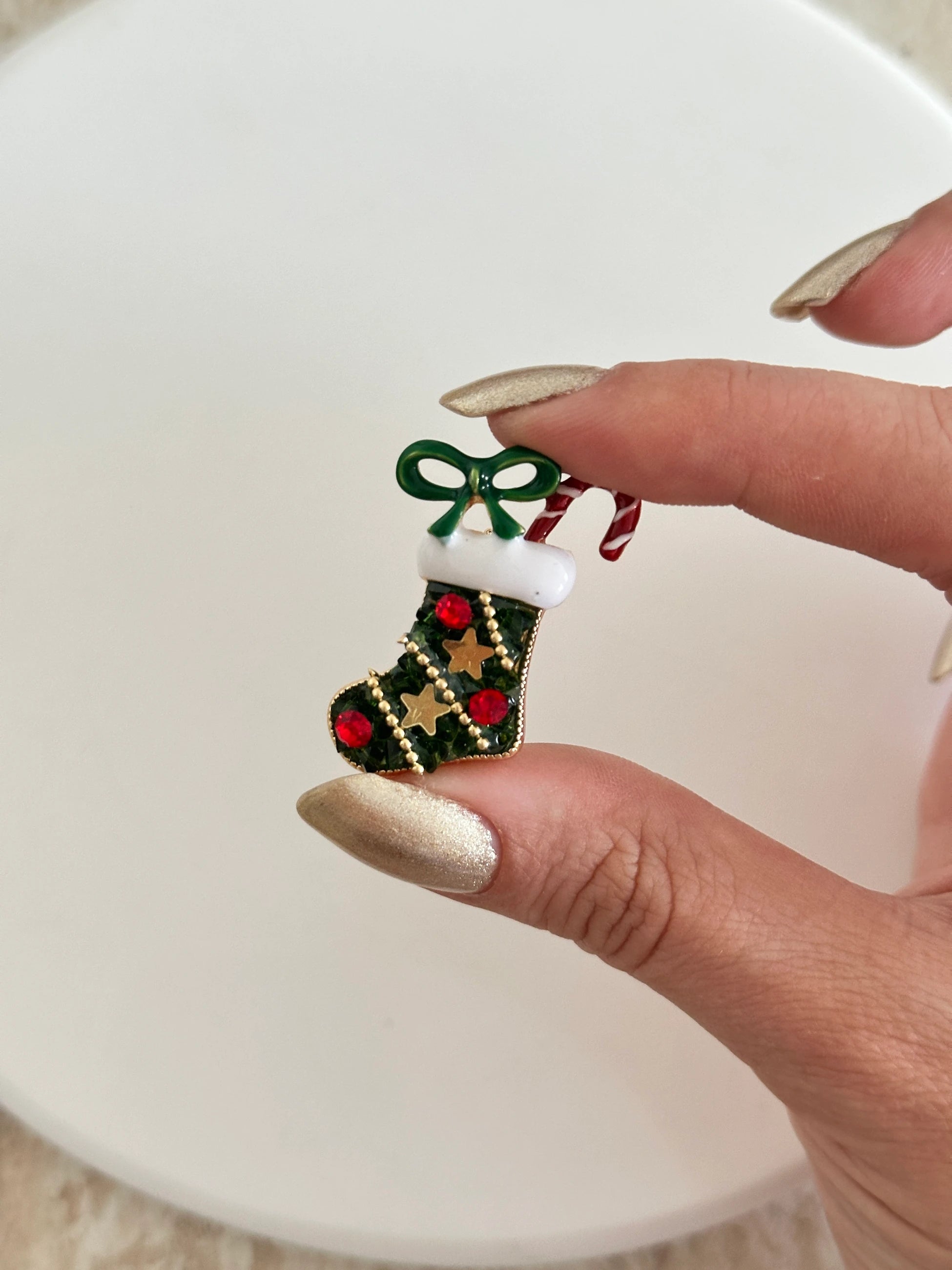 Yılbaşı Taşlı Çorap Broş