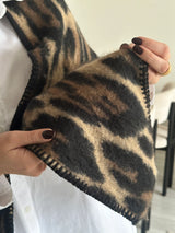 Leopar Üçgen Premium Şal Atkı