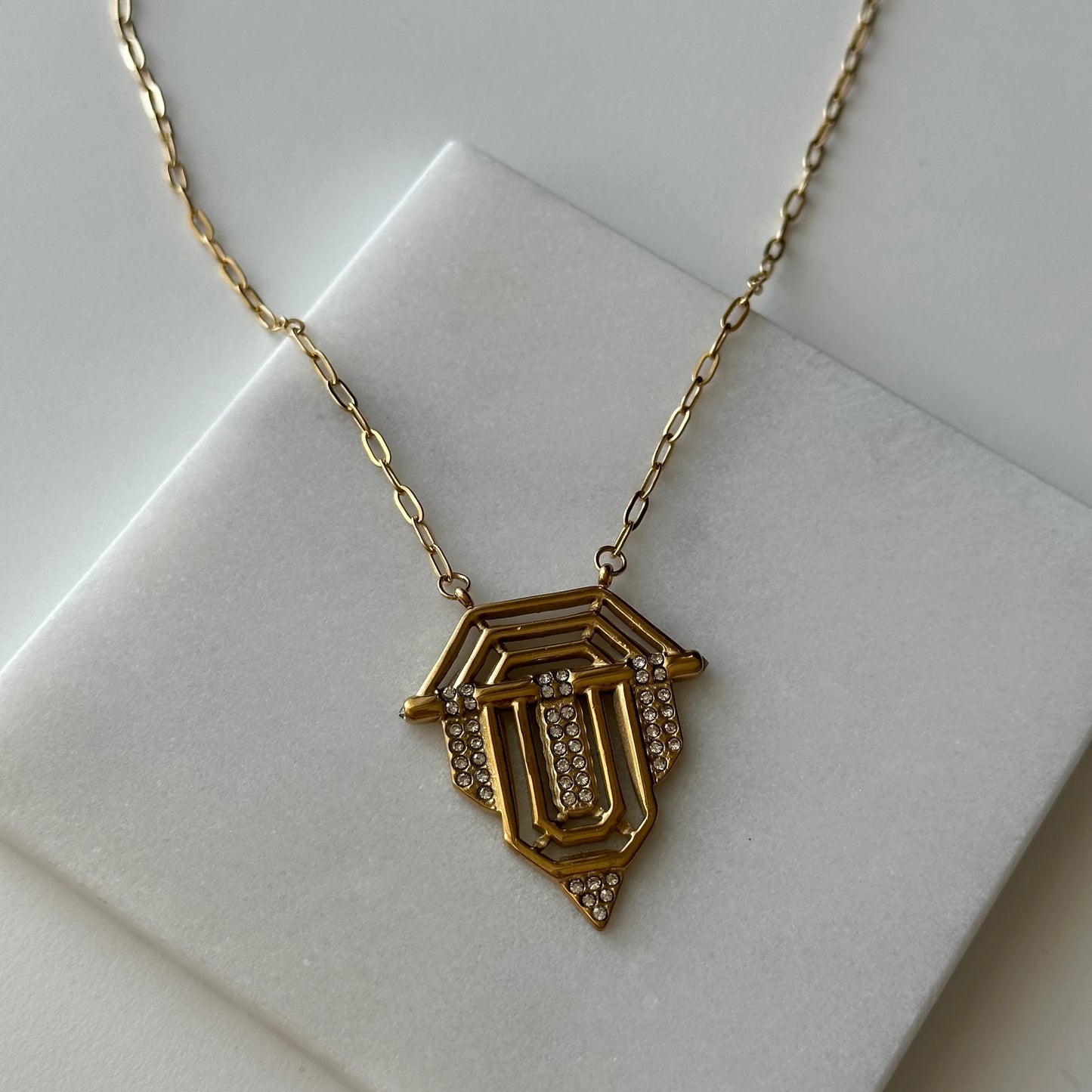 Marka Serenay Büyük Boy Çelik Kolye