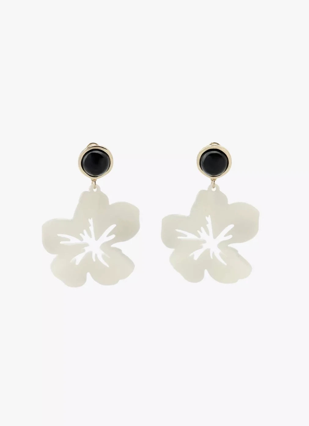 Zr Beyaz Çiçek Kadın Küpe