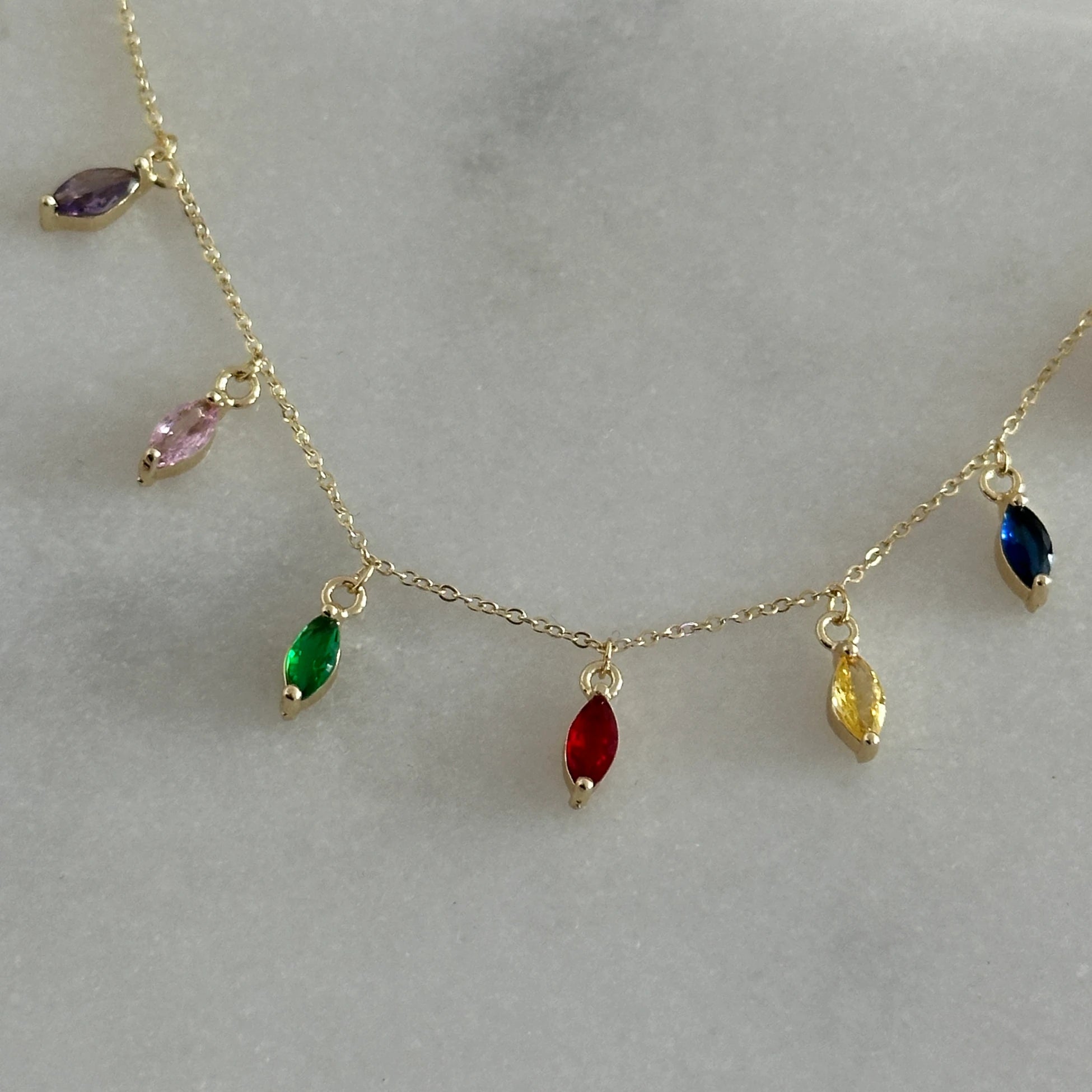 Renkli Sıralı Taş Kuyumcu İşçiliği Kadın Kolye