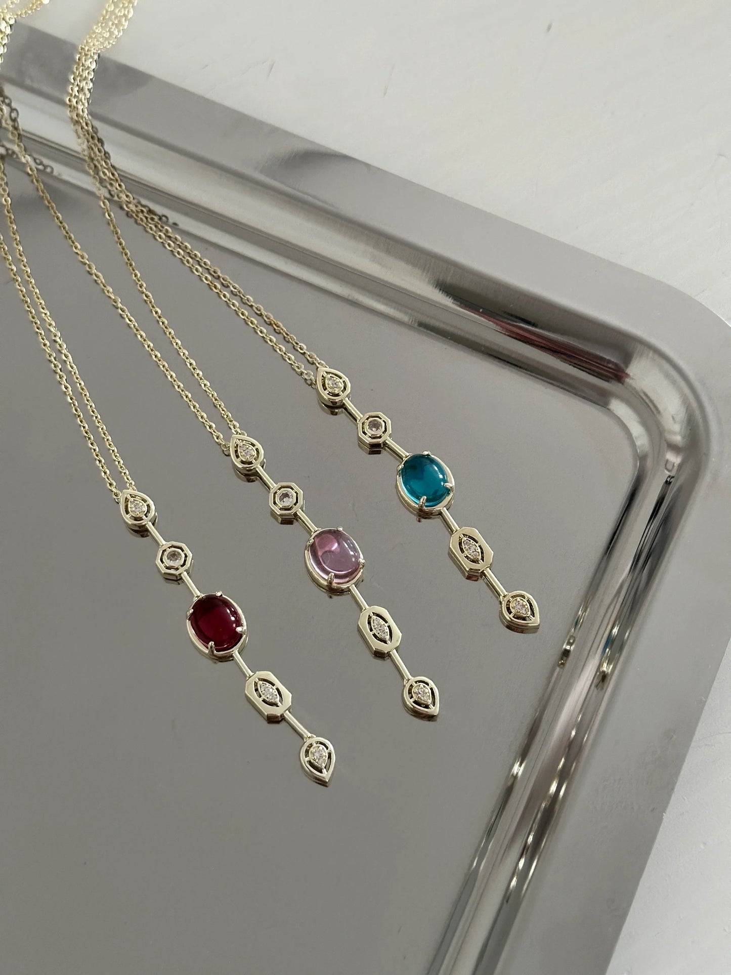 Tasarım Taş Dekolte Kadın Kolye