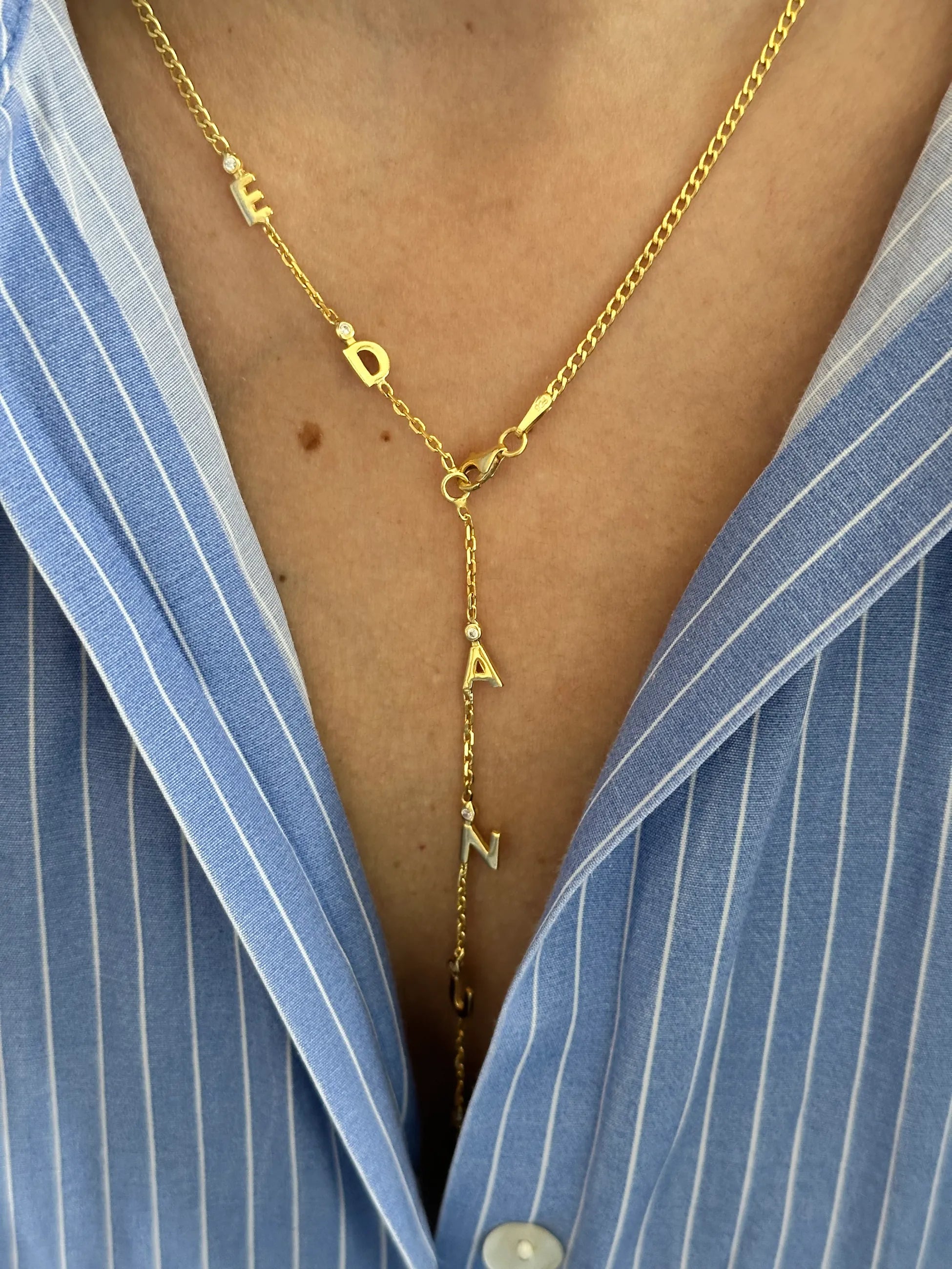 Dekolte İsim Kolye Nokta Taşlı (925 gümüş)