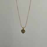 Mini Kalp Göz Çelik Kadın Kolye