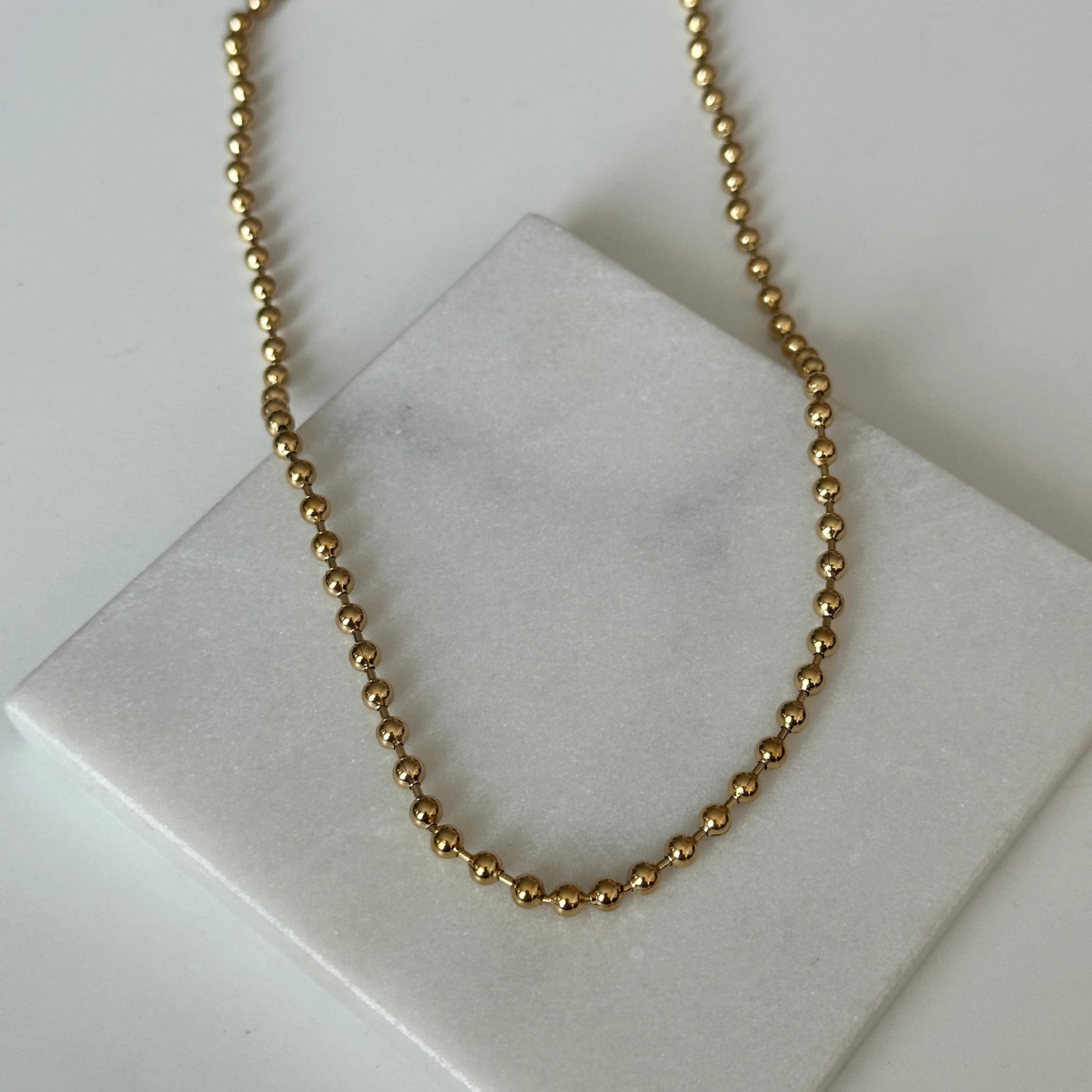 Top Boncuk Çelik Kadın Kolye