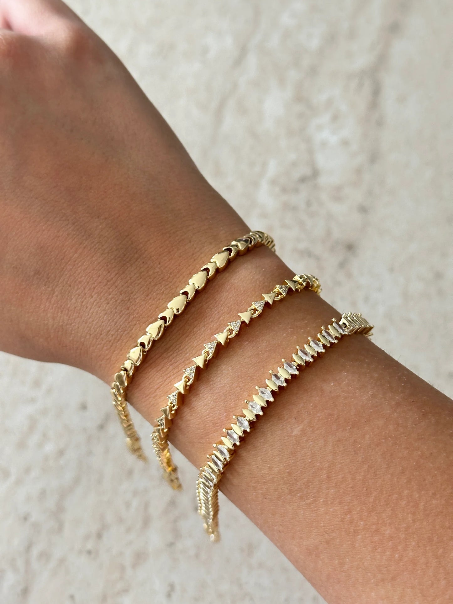 Parça Taş Altın Kaplama Kadın Bileklik