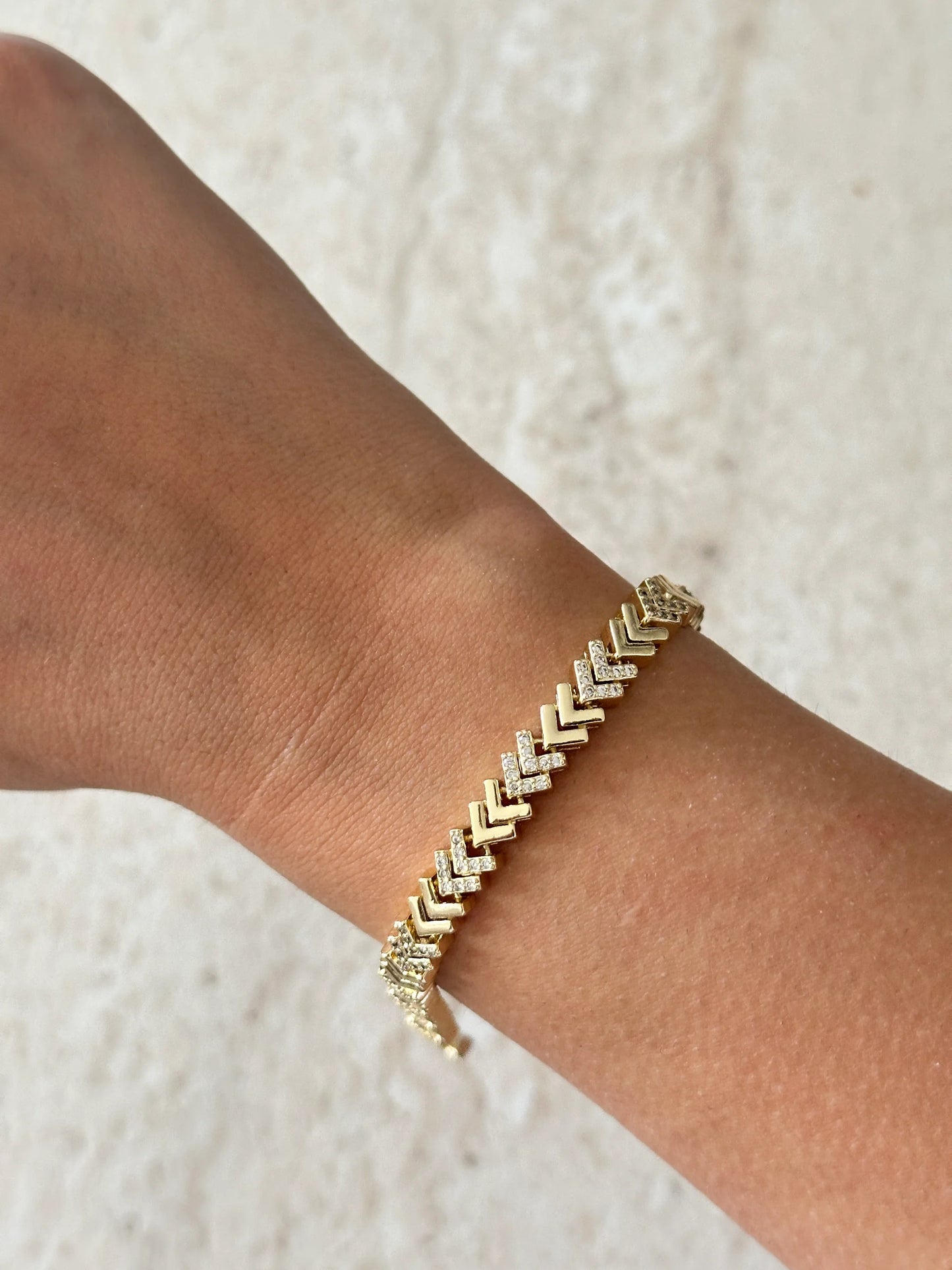 Ok Gold Zirkon Taş Kadın Bileklik