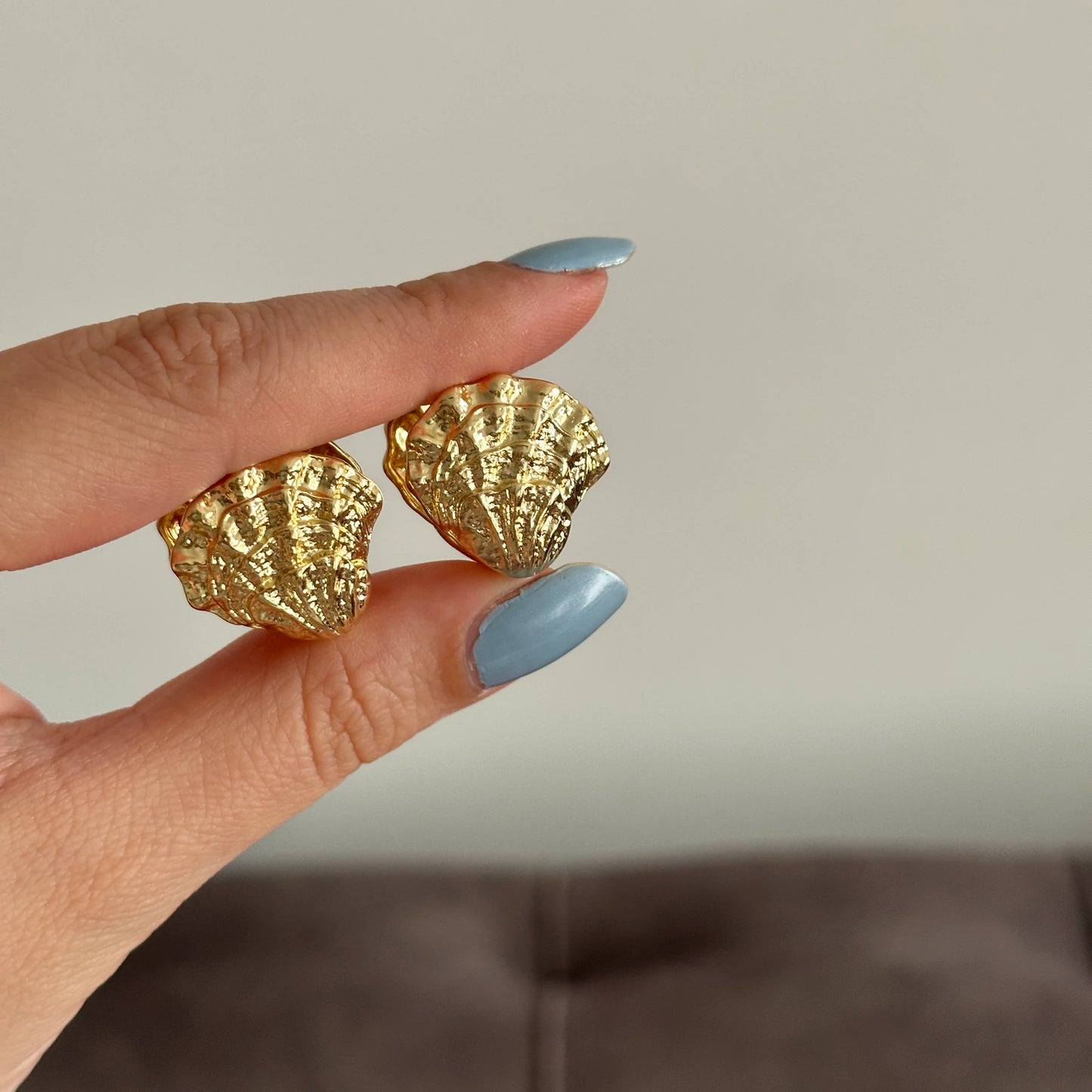 Minimal Çift Taraflı İstiridye Kabuk Kadın Kolye