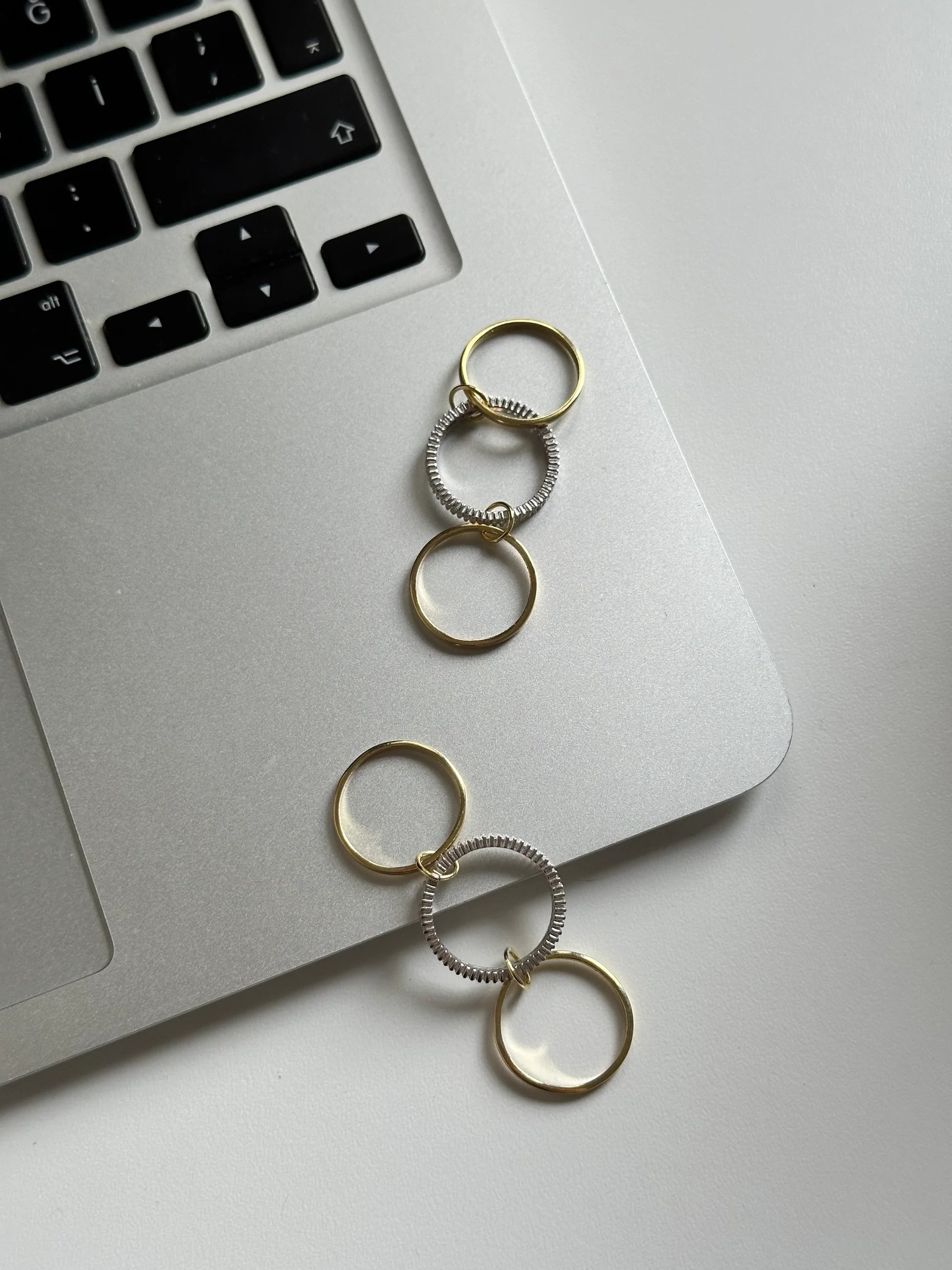 Spinelli Üçlü Taşlı Yüzük (925 ayar gümüş)