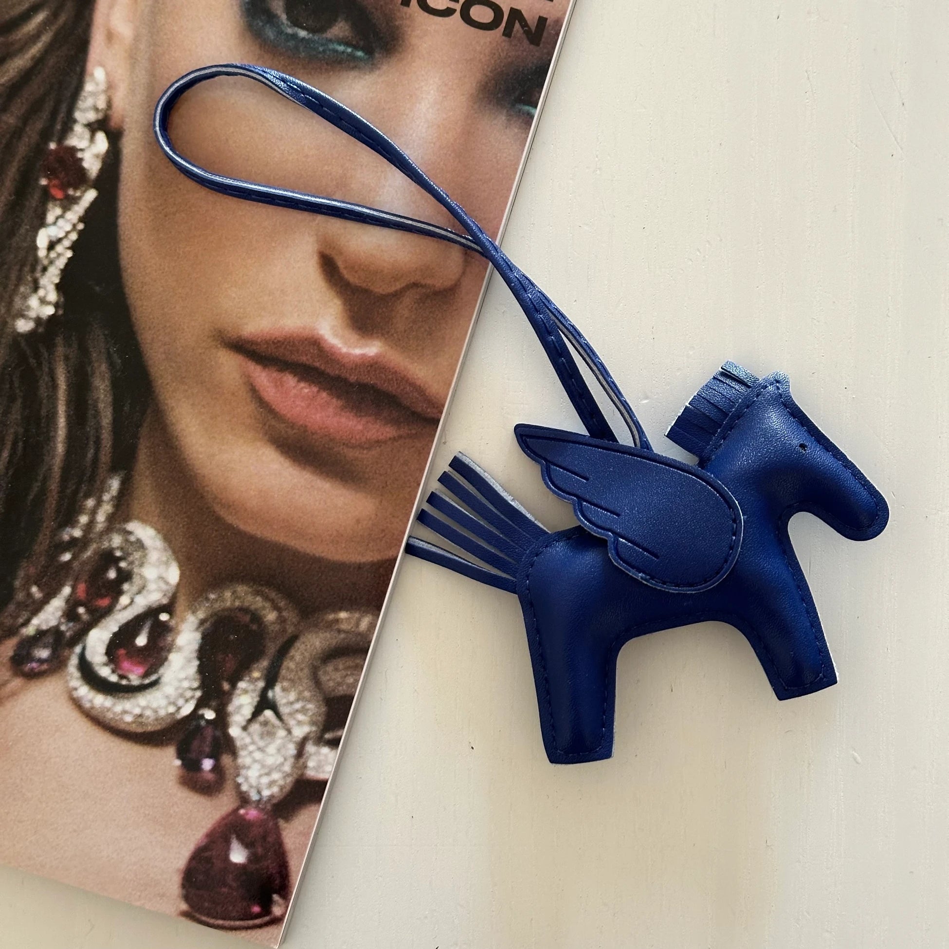 At Çanta Aksesuarı (mavi)