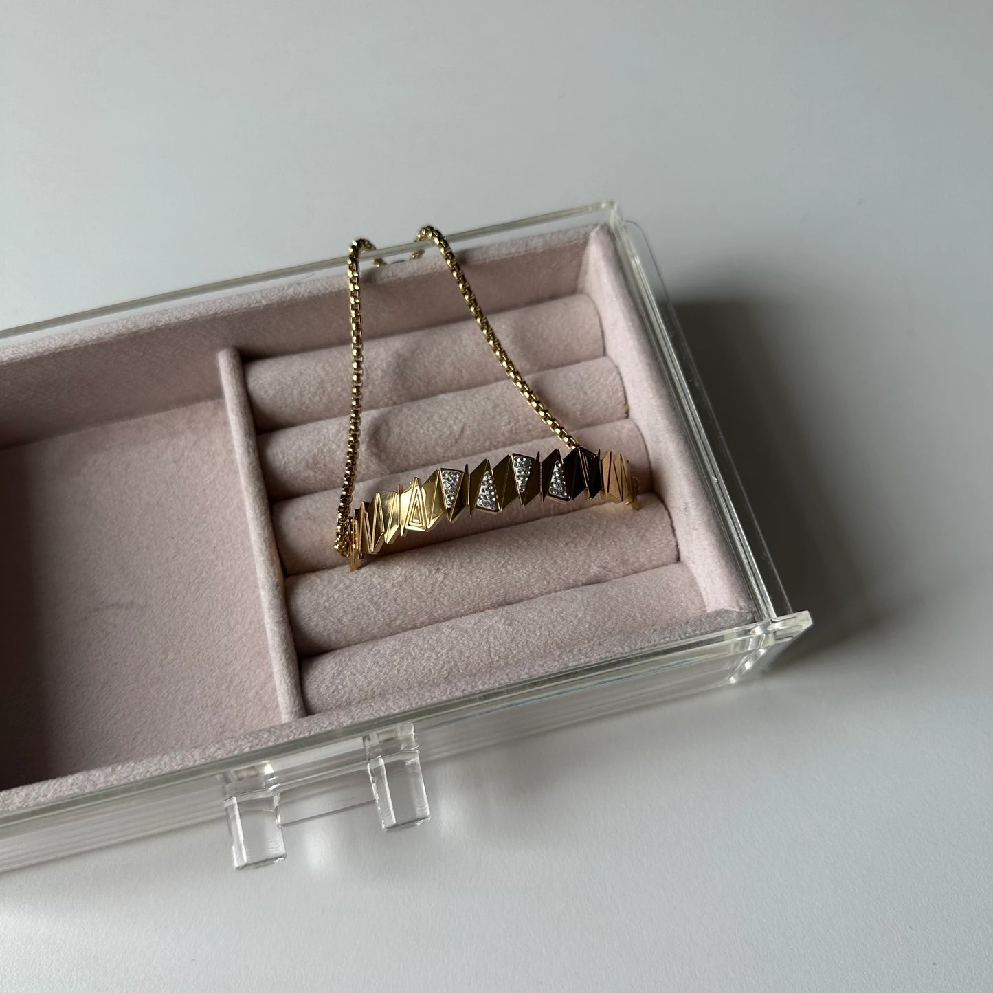 Baget Taşlı Asansörlü Çelik Bileklik